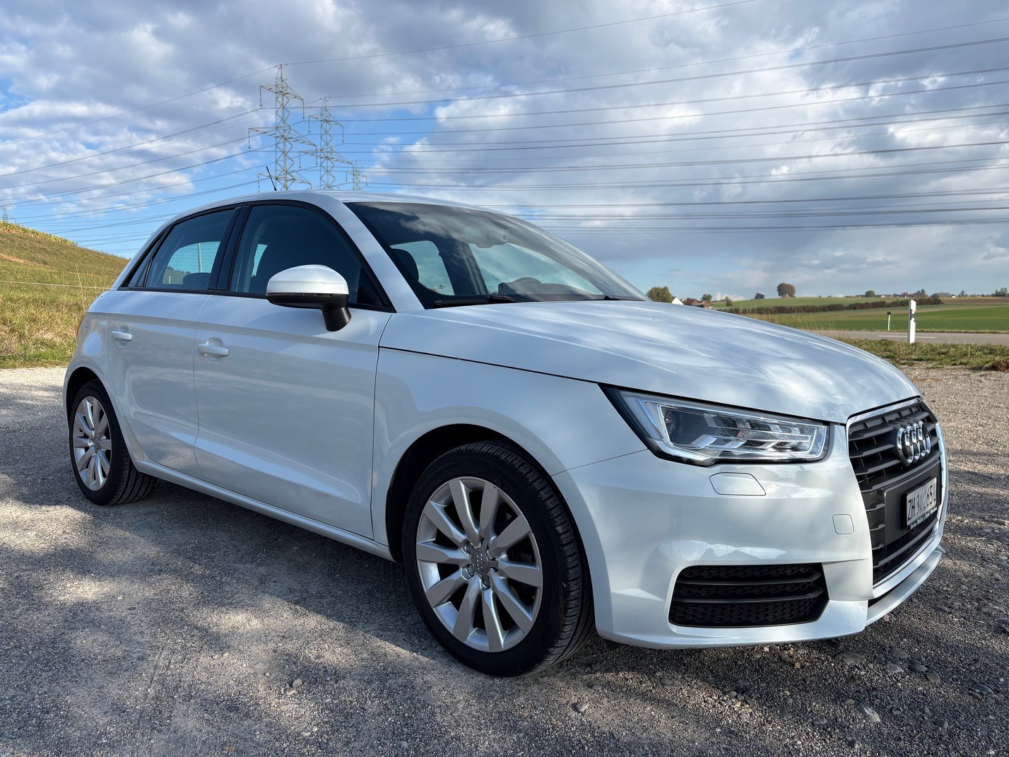 AUDI A1 Sportback 1.0 TFSI S-tronic-image-6