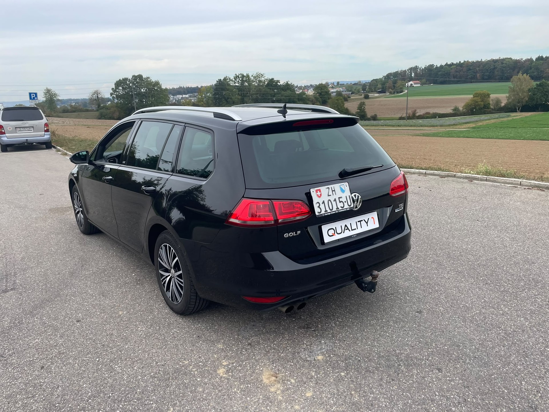VW Golf Variant 1.4 TSI Allstar-image-5