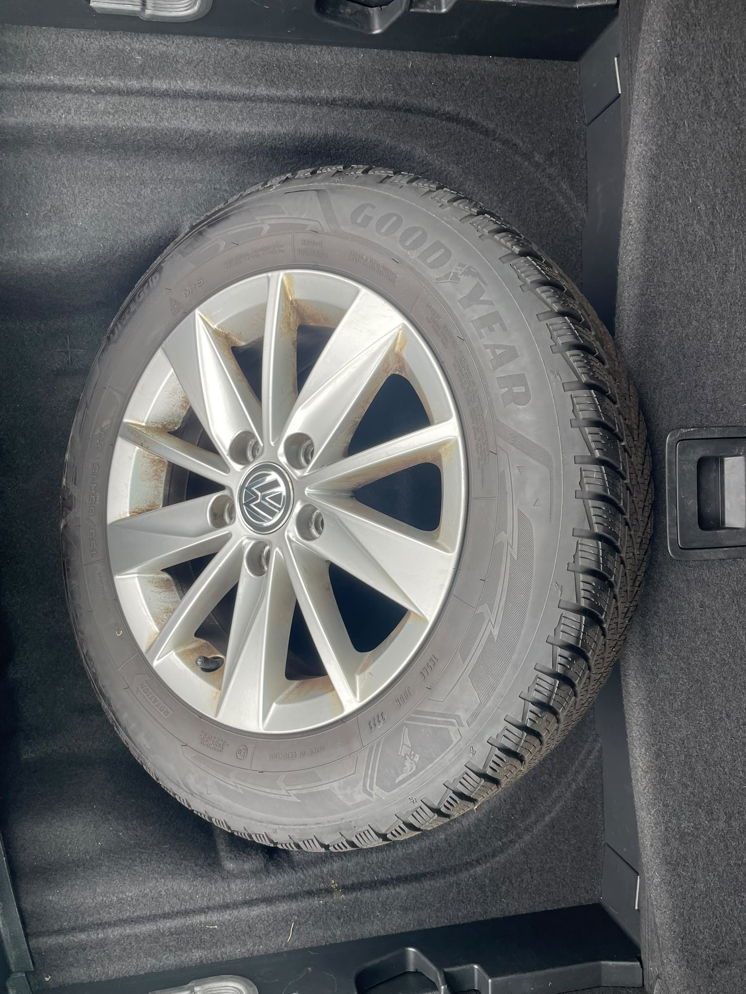 VW Golf Variant 1.4 TSI Allstar-image-15