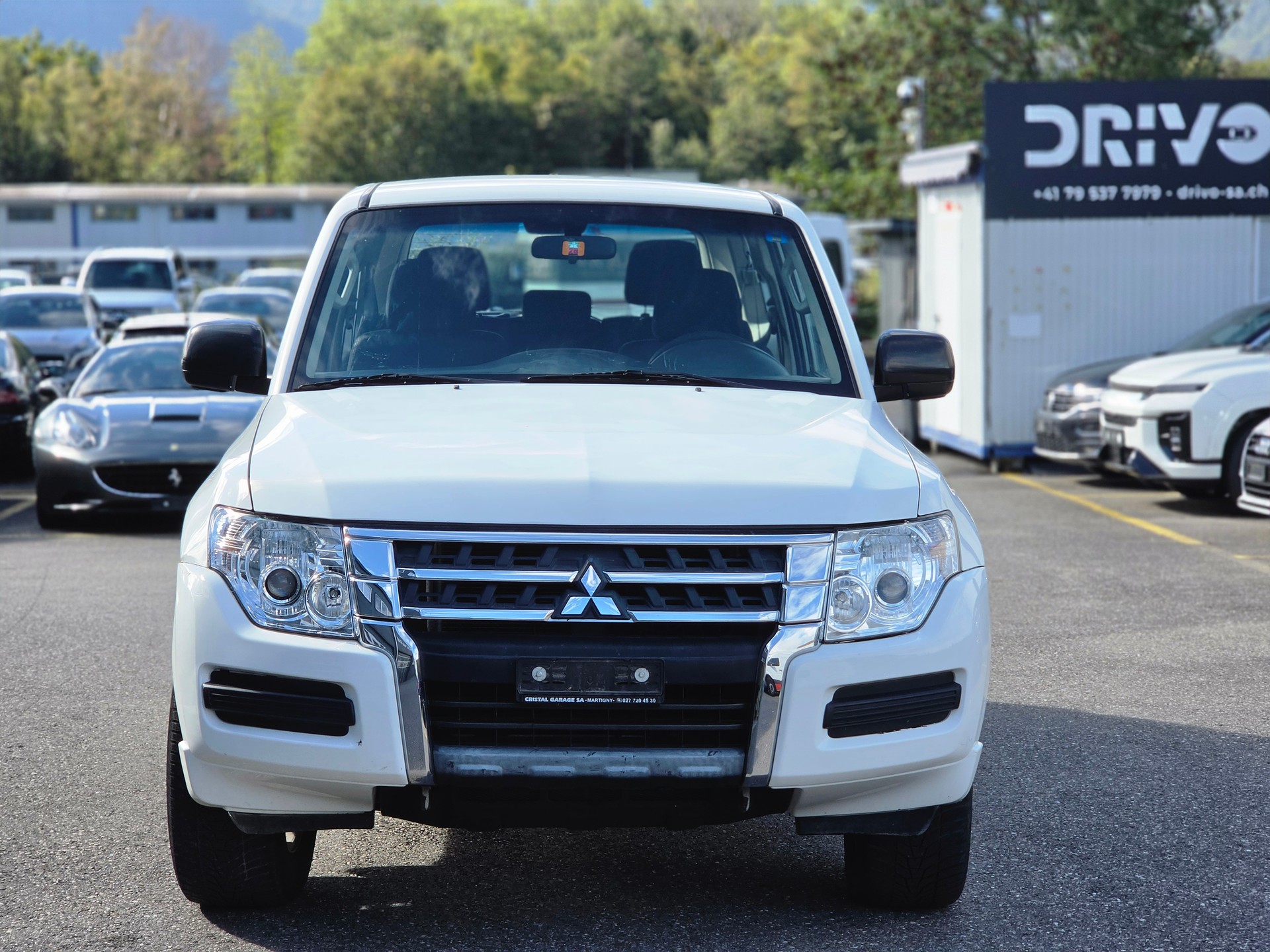 MITSUBISHI Pajero 3.2 DI-D Profi-image-1