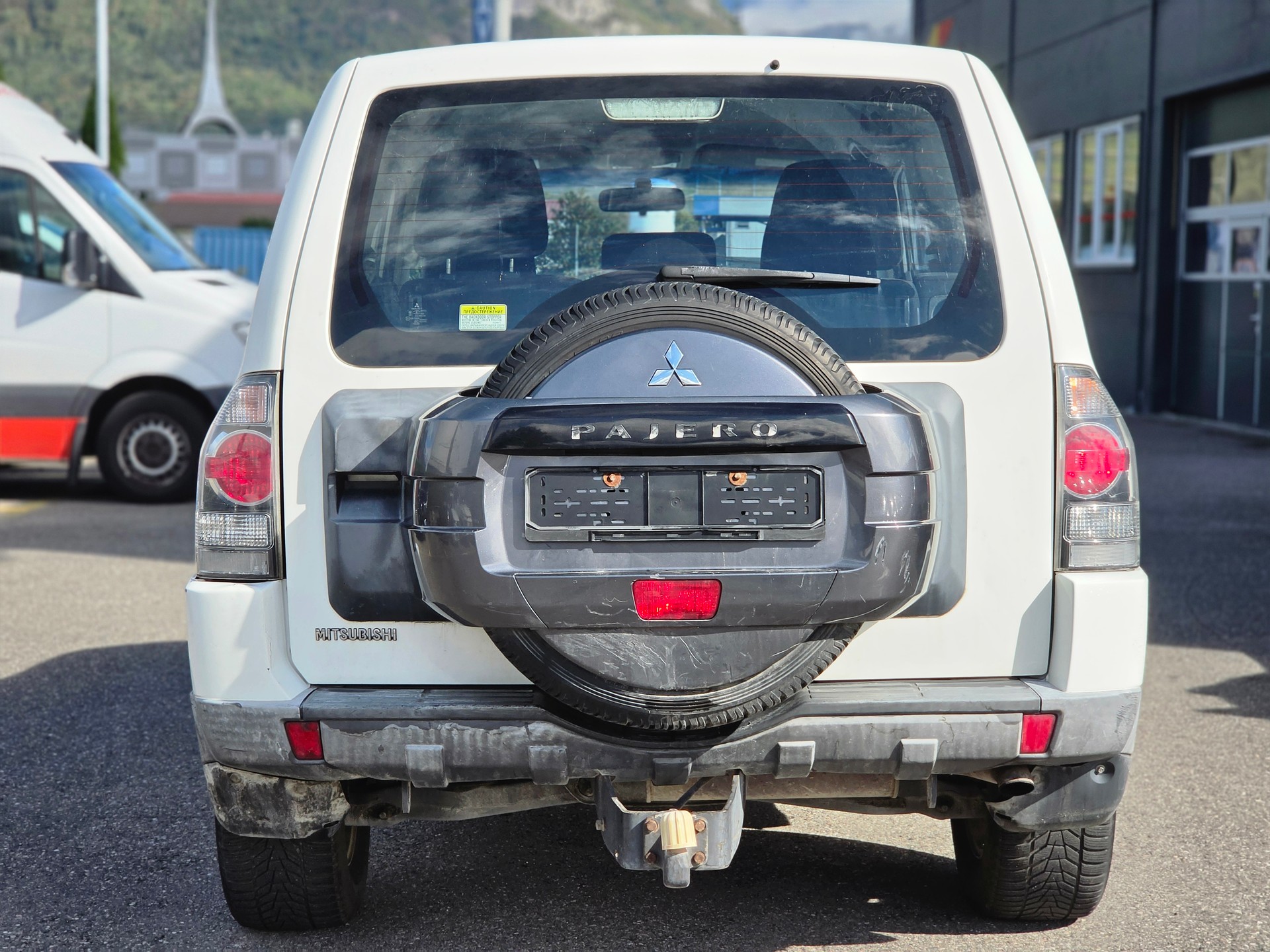 MITSUBISHI Pajero 3.2 DI-D Profi-image-3