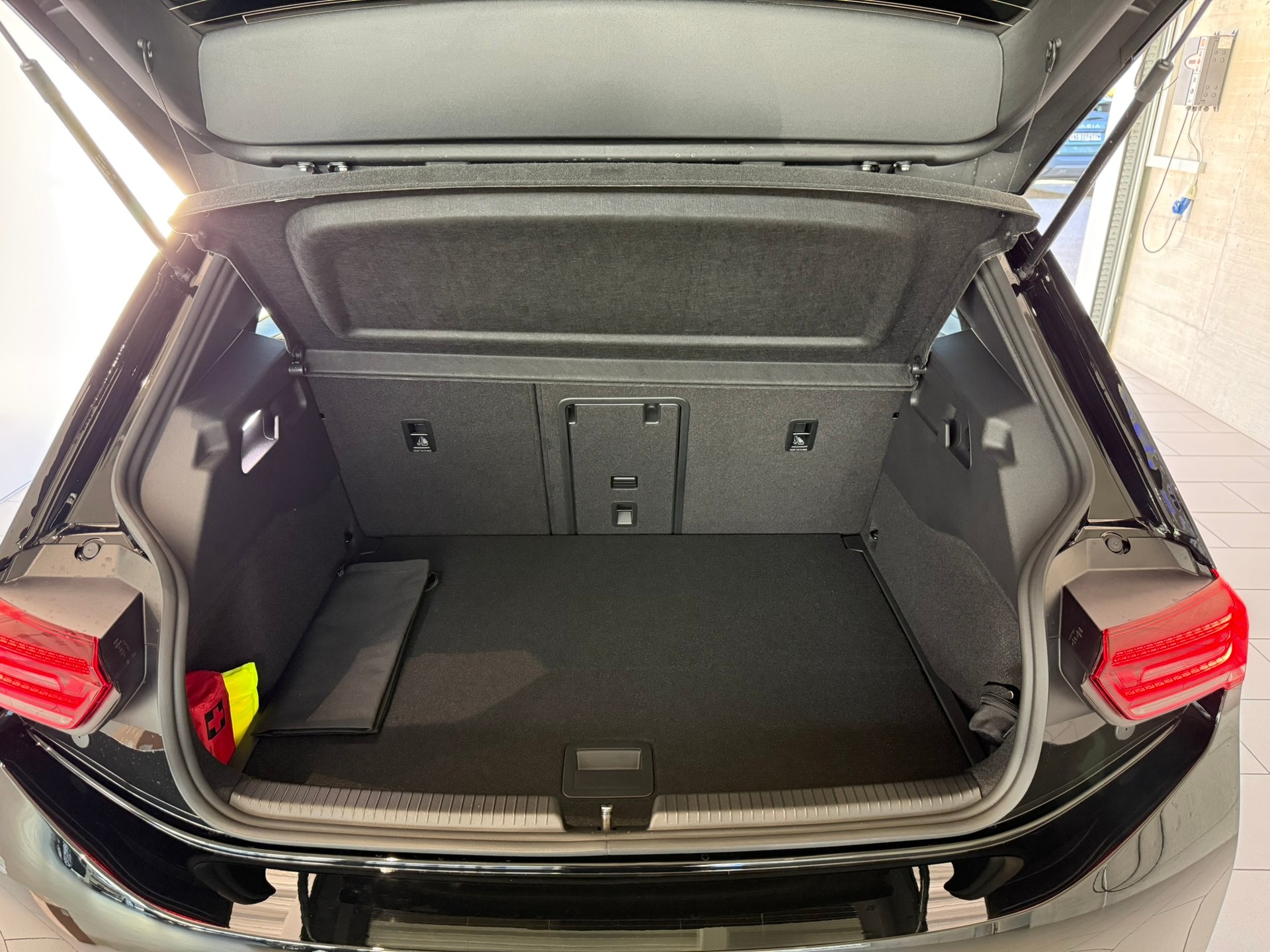 VW ID.3 Neo 58 kWh 190 PS Style-image-6
