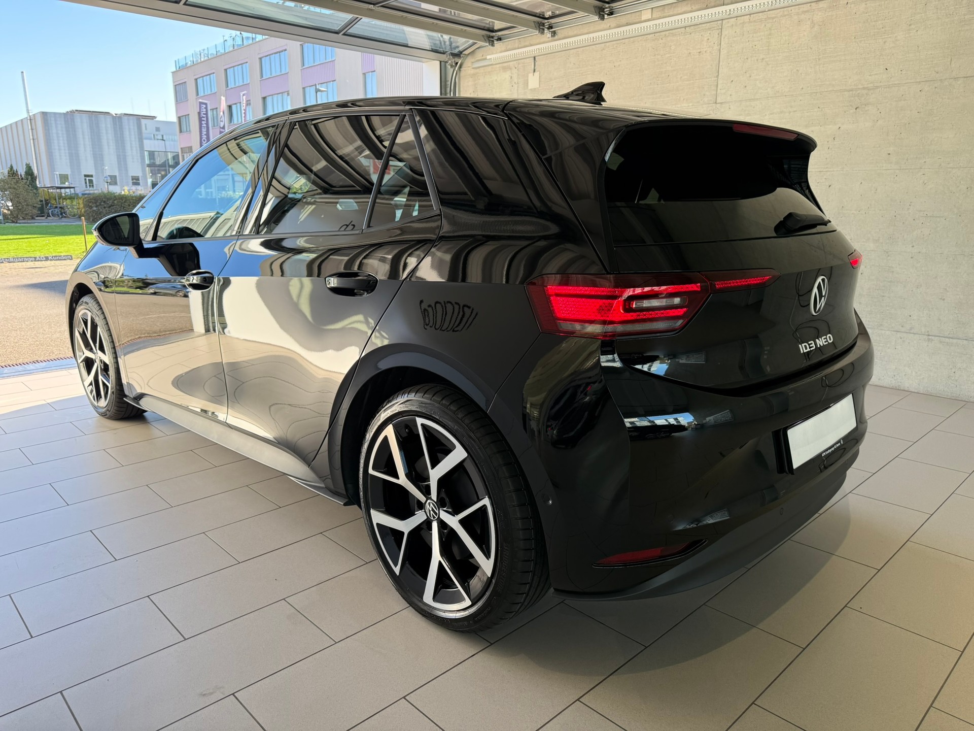 VW ID.3 Neo 58 kWh 190 PS Style-image-3