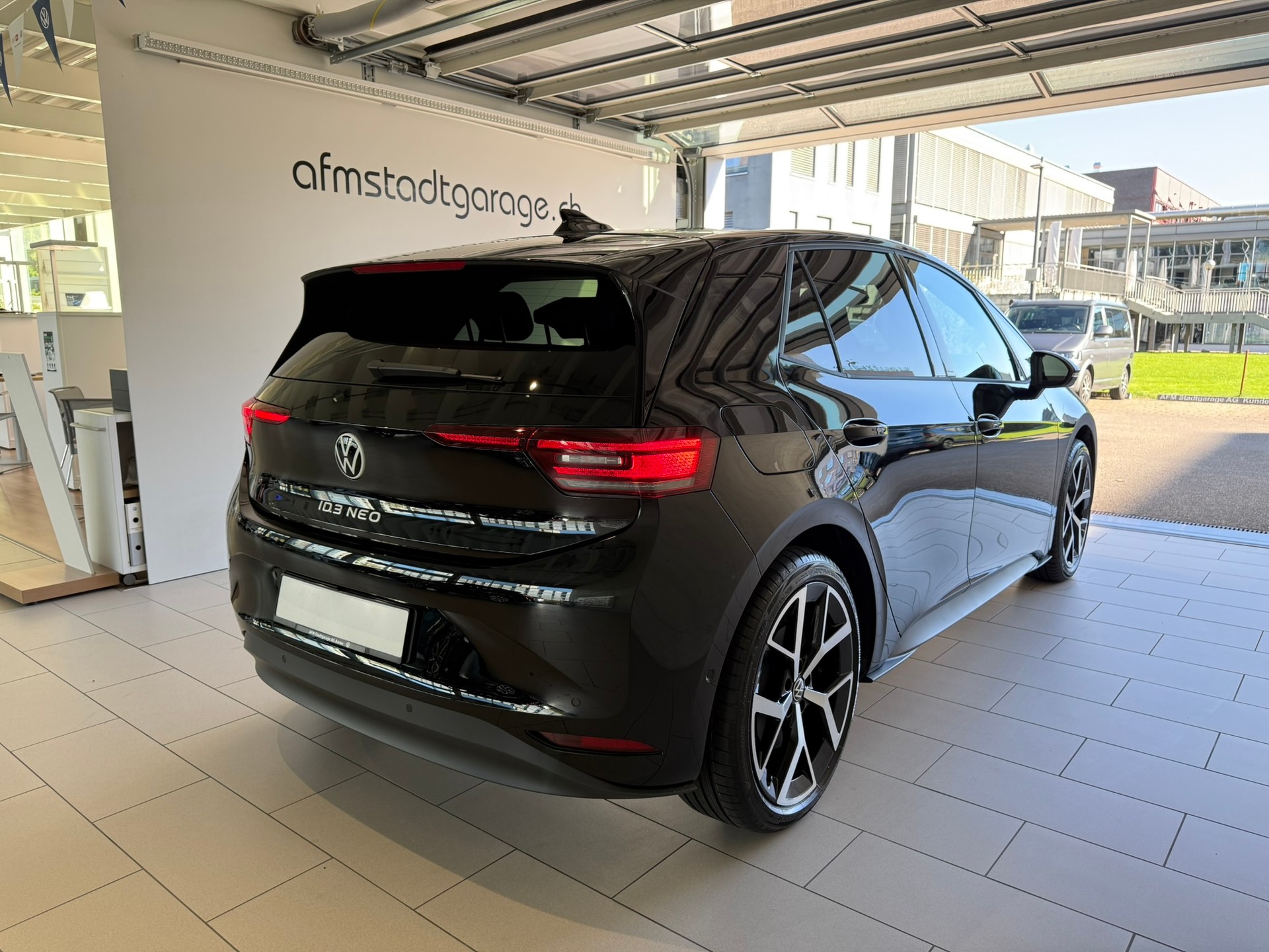 VW ID.3 Neo 58 kWh 190 PS Style-image-5