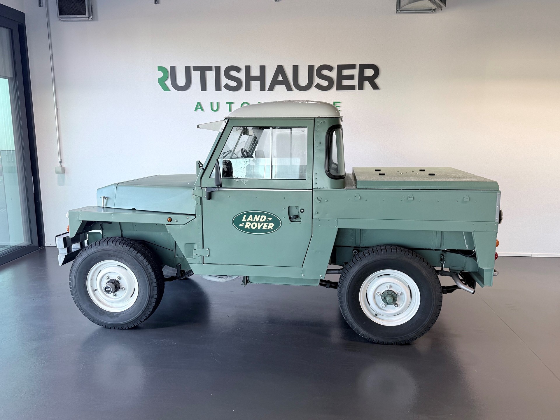 LAND ROVER 88/LI A Lightweight-image-2