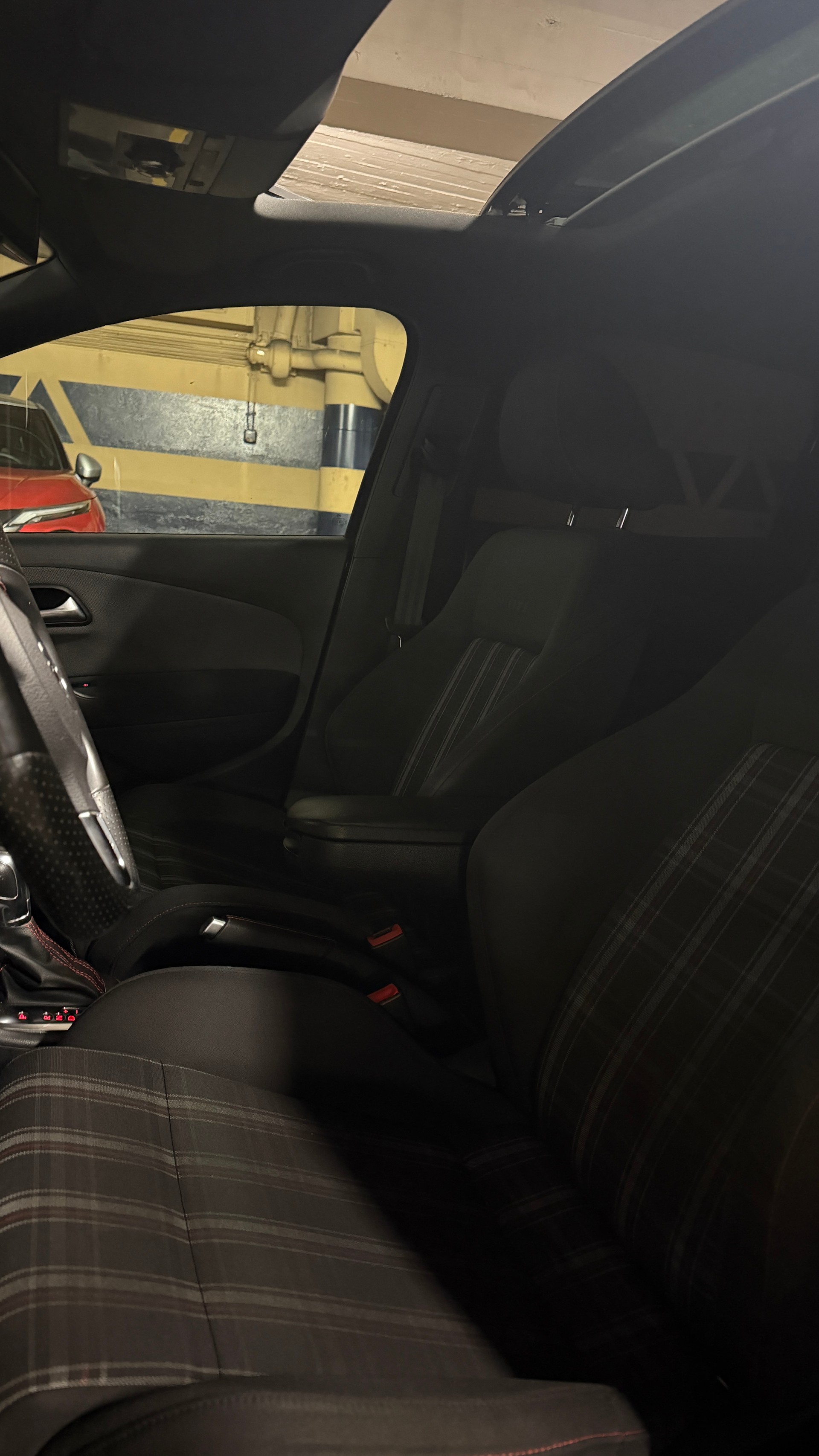 VW 1.4 TSI GTI DSG-image-3