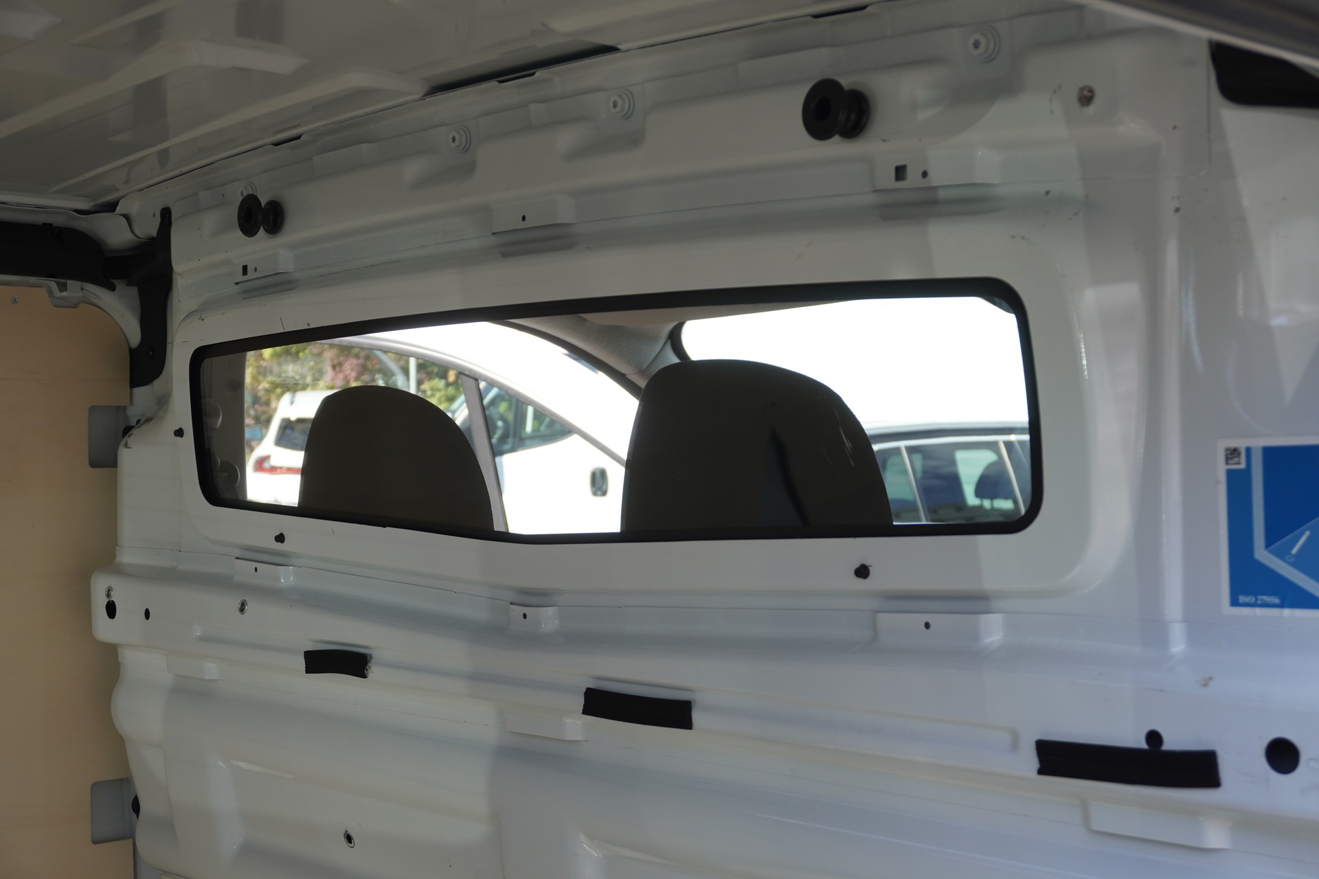 RENAULT Trafic 2.0 Blue dCi 130 Advance L1H1 EN-image-12