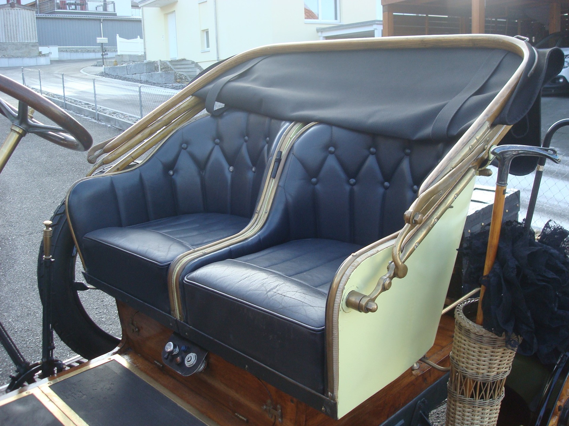 RENAULT AX-image-8