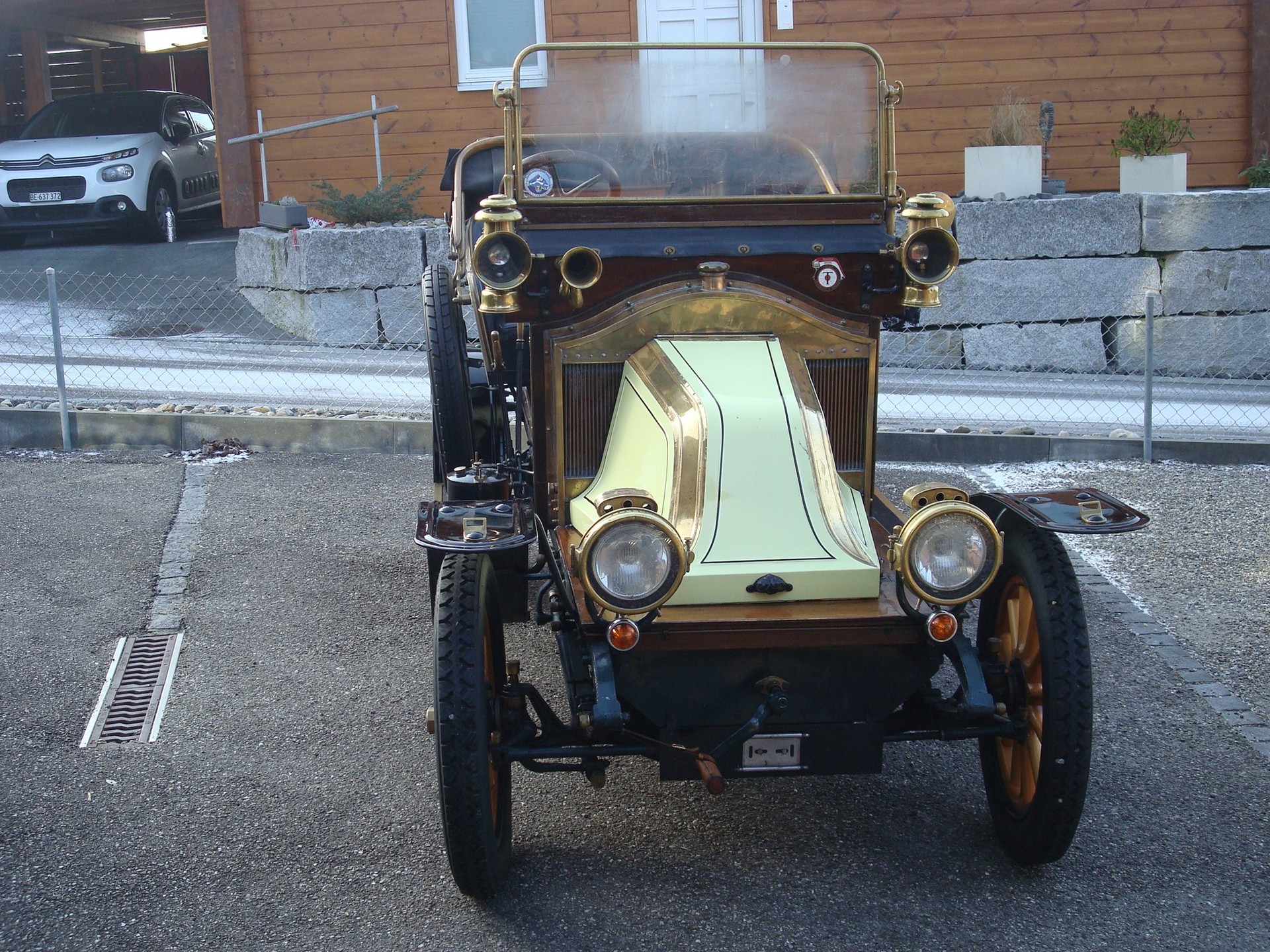 RENAULT AX-image-9