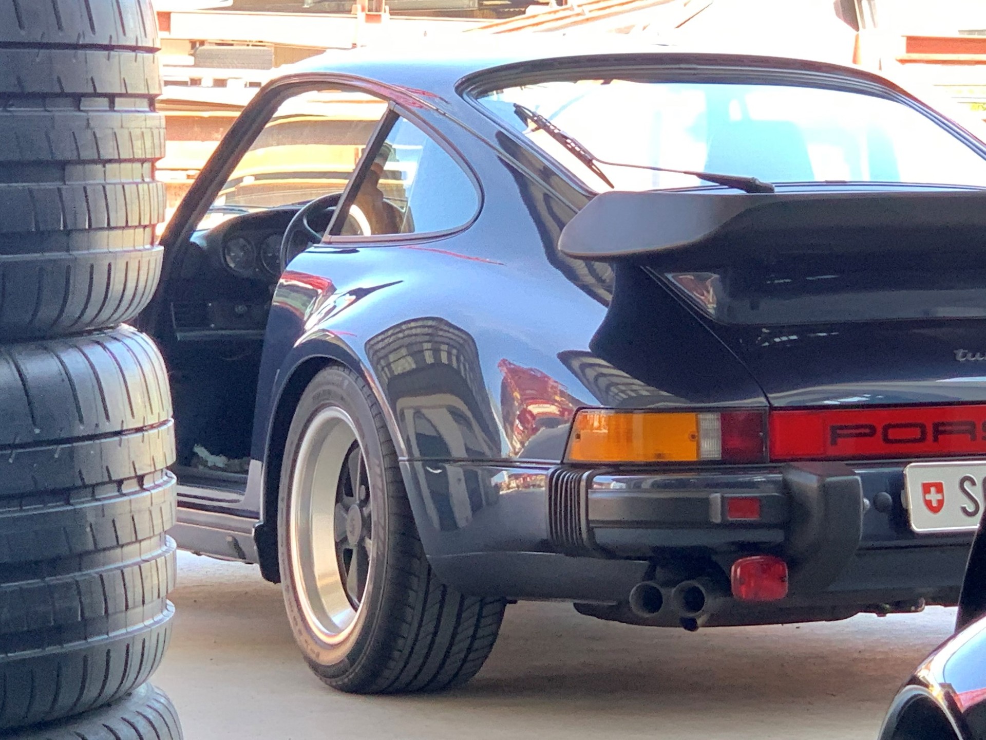 PORSCHE 911 930 Turbo-image-5