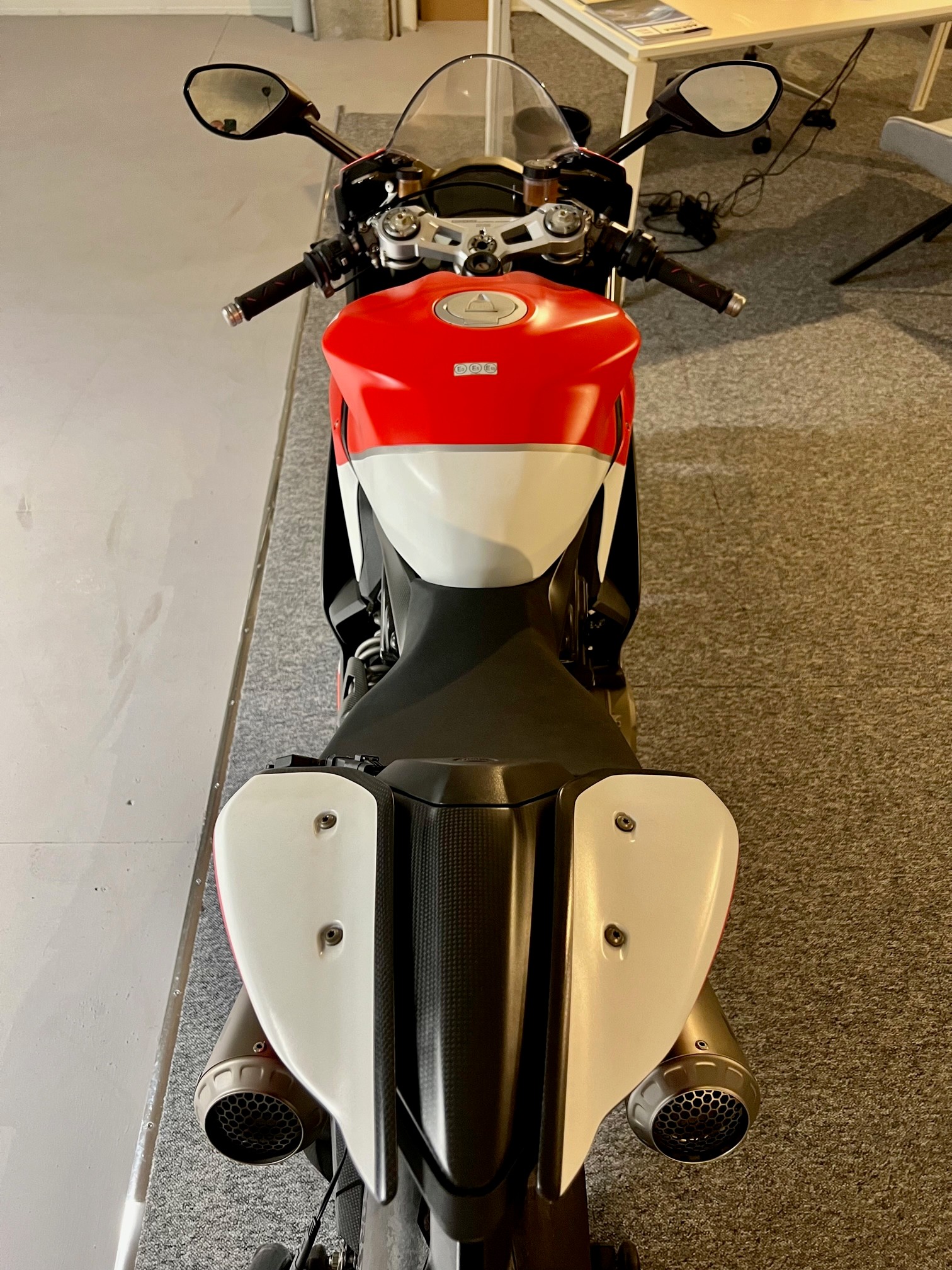 DUCATI Panigale 1299 Superleggera-image-3