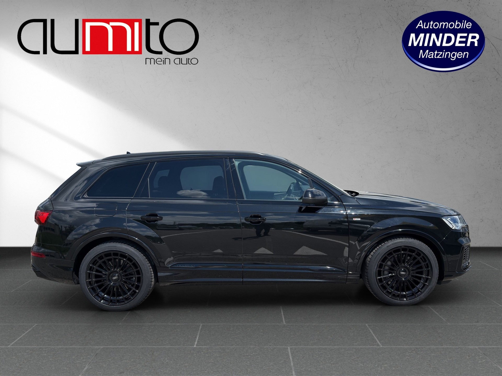AUDI Q7 55 TFSI S Line quattro tiptronic-image-1