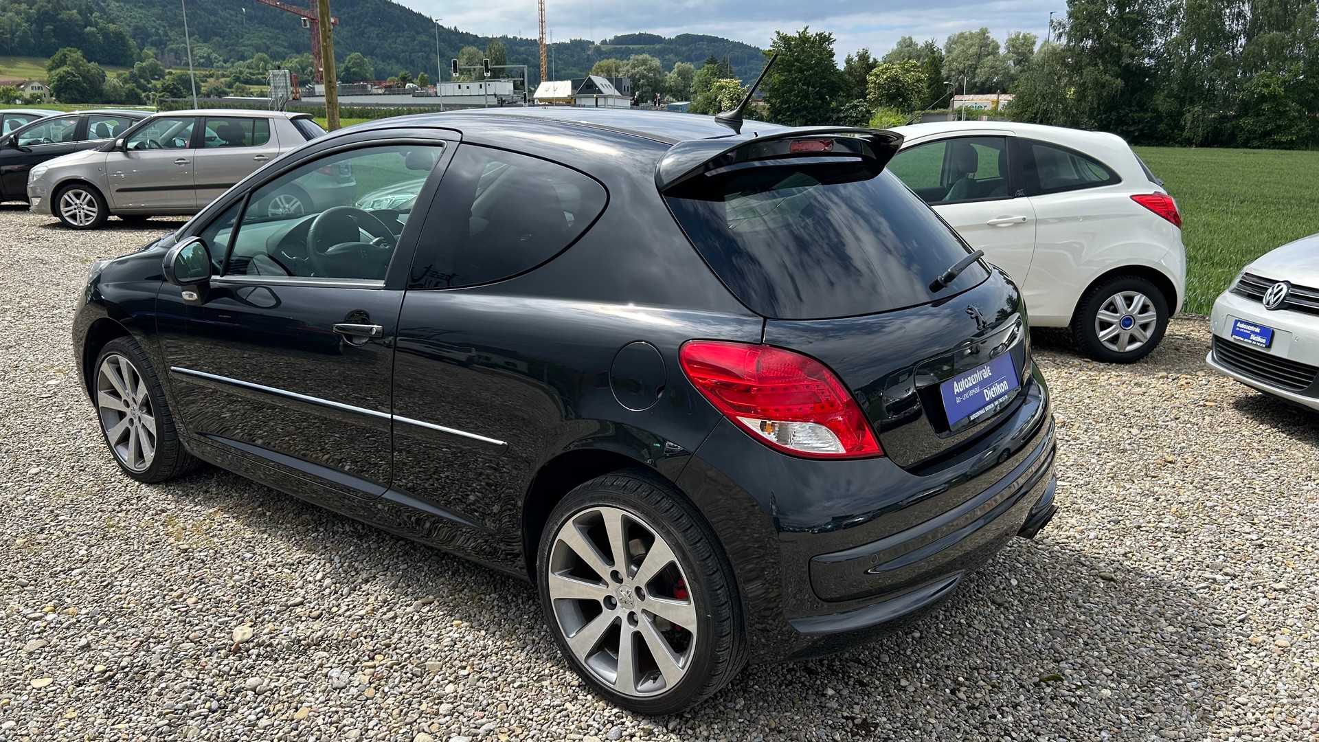 PEUGEOT 207 1.6 16V Turbo GTi-image-17