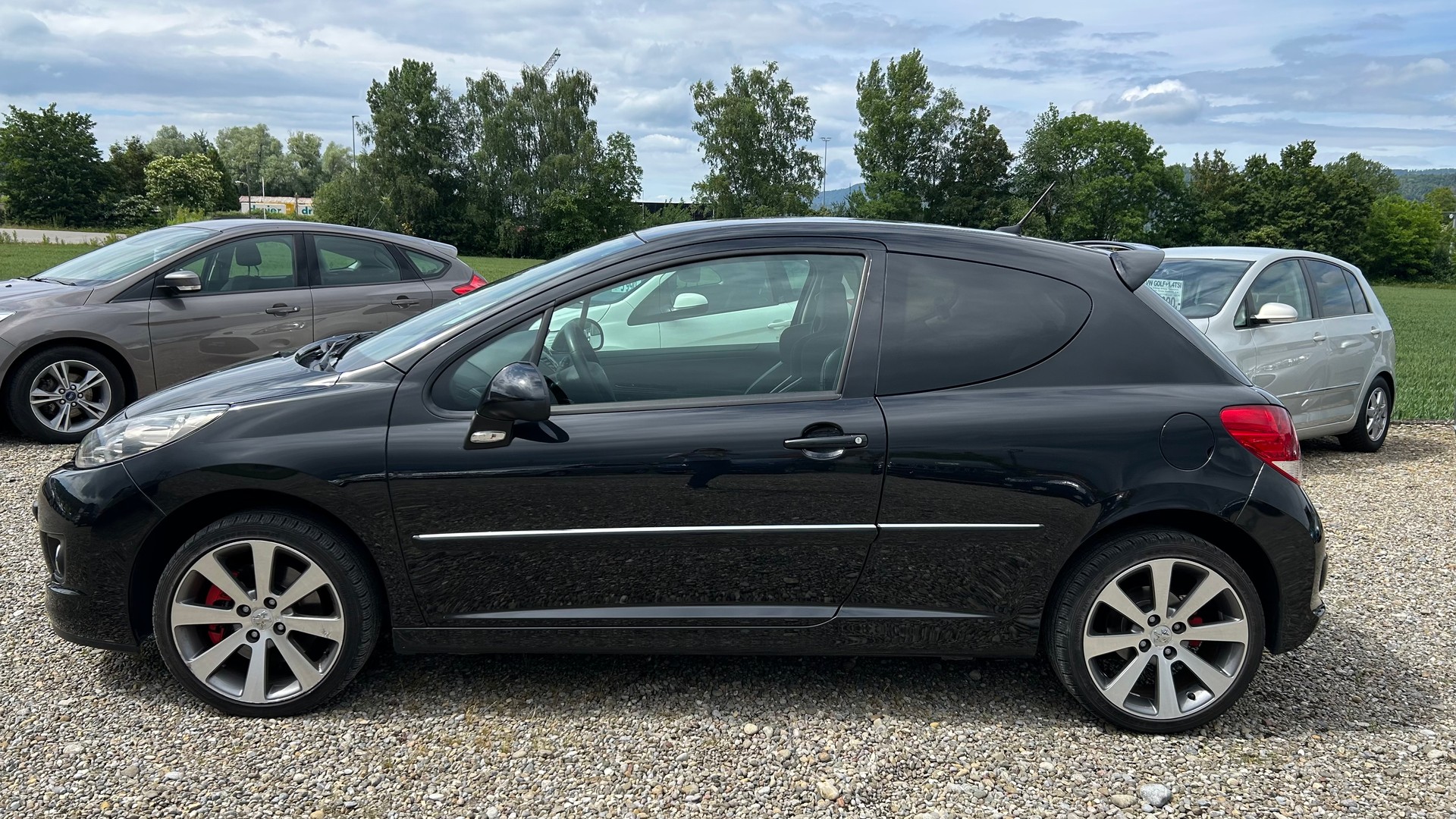 PEUGEOT 207 1.6 16V Turbo GTi-image-18