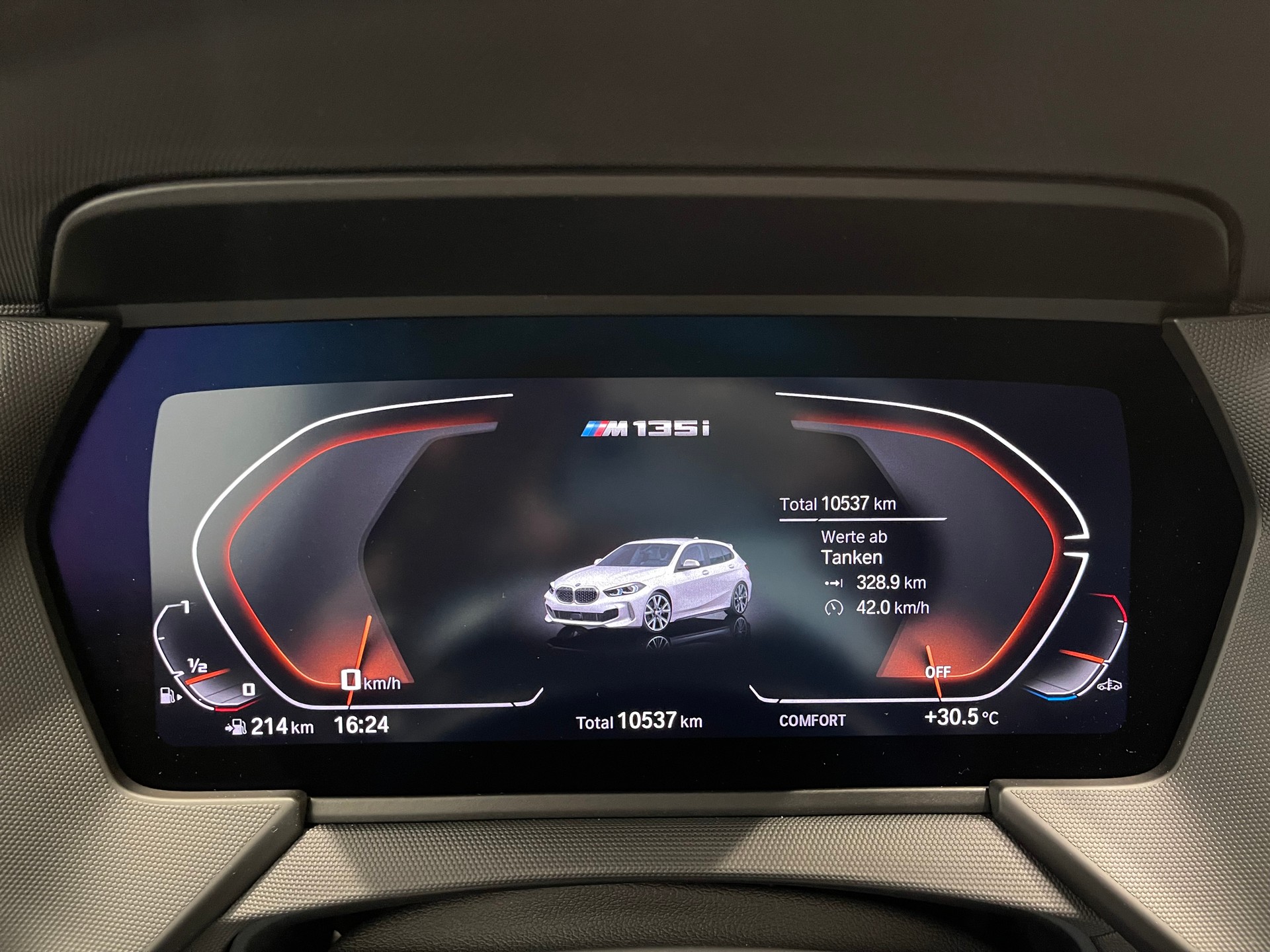 BMW M135i xDrive M Sport Pro Steptronic *4 JAHRE GARANTIE*-image-17