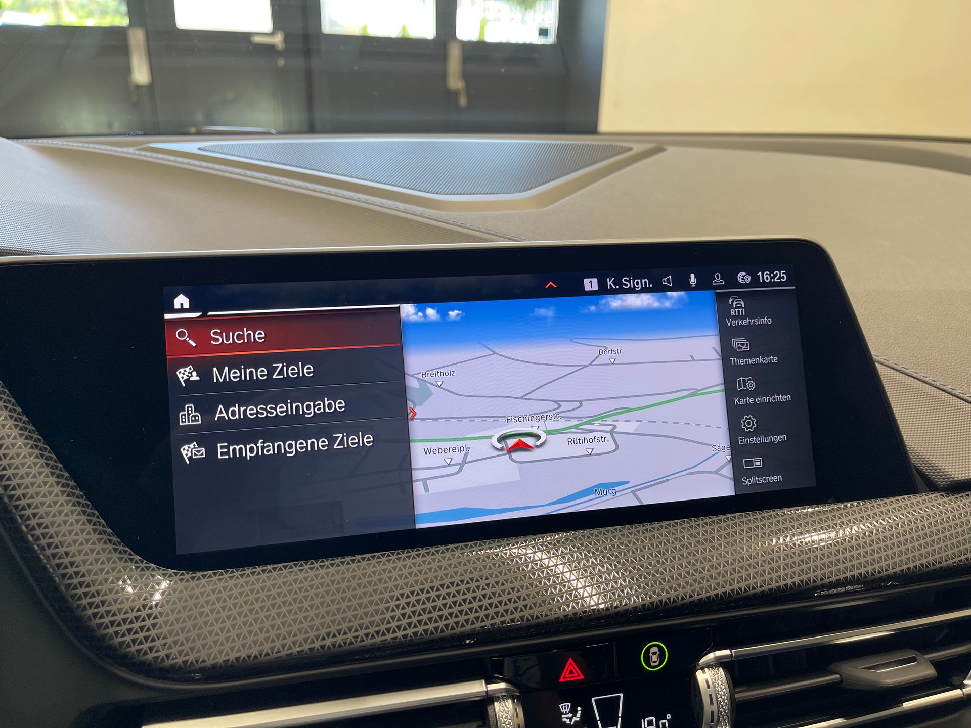 BMW M135i xDrive M Sport Pro Steptronic *4 JAHRE GARANTIE*-image-26