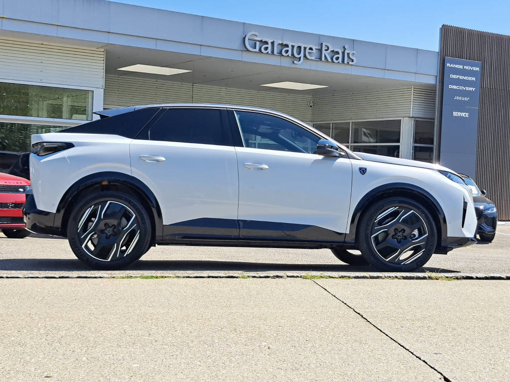 PEUGEOT 3008 e-Launch Edition AWD 325cv (8 ans de garantie)-image-1