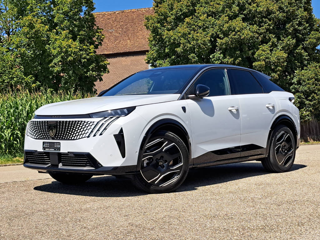 PEUGEOT 3008 e-Launch Edition AWD 325cv (8 ans de garantie)-image-0