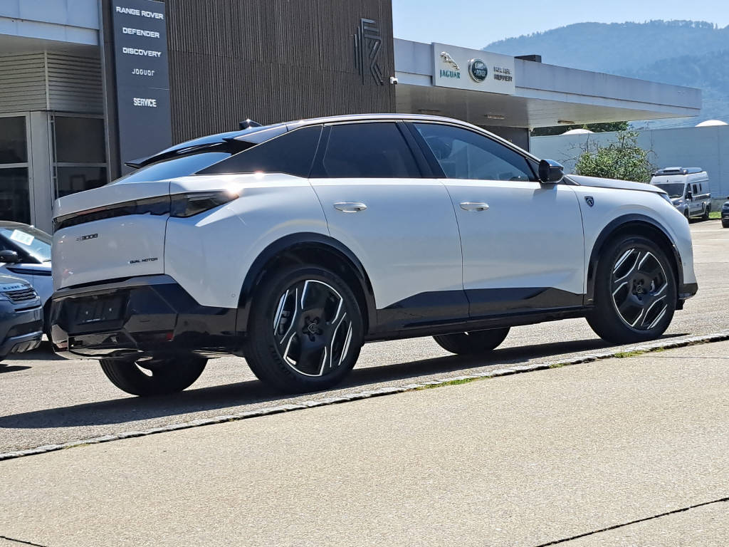 PEUGEOT 3008 e-Launch Edition AWD 325cv (8 ans de garantie)-image-5