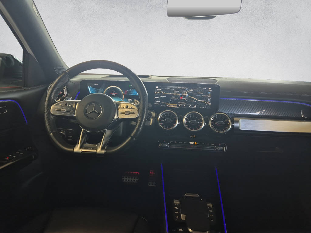 MERCEDES-BENZ GLB 35 AMG 4Matic-image-12