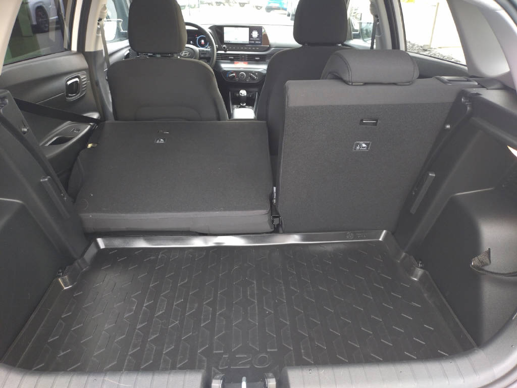 HYUNDAI i20 1.0 T-GDi Amplia-image-9