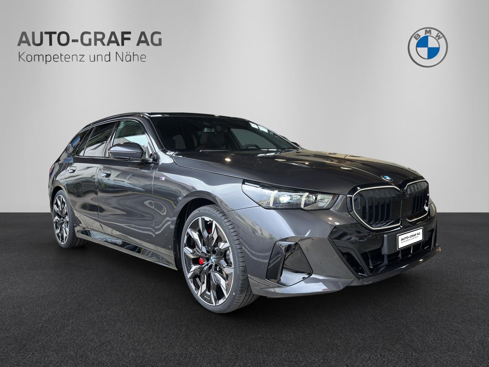 BMW 540d xDrive Touring M Sport Pro-image-6