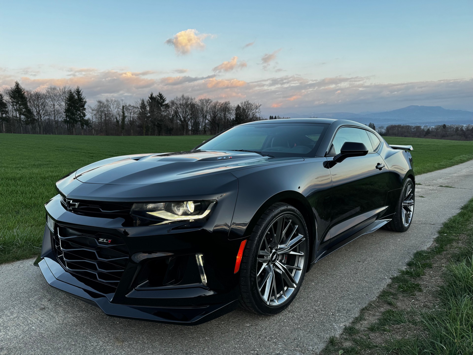 CHEVROLET ZL1-image-9
