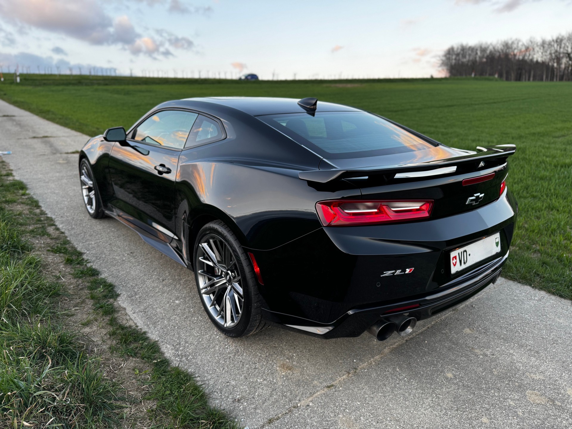 CHEVROLET ZL1-image-5