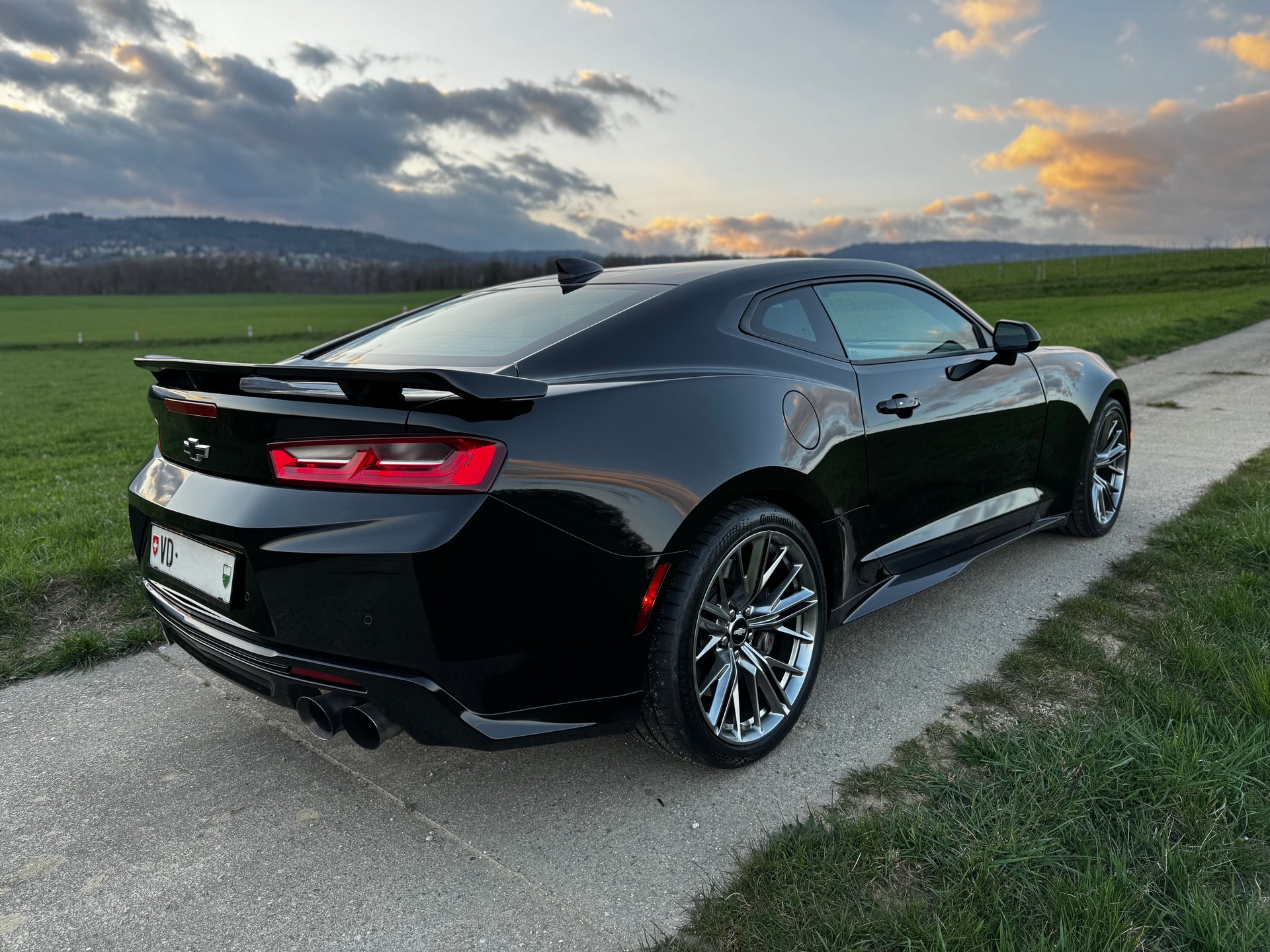 CHEVROLET ZL1-image-4