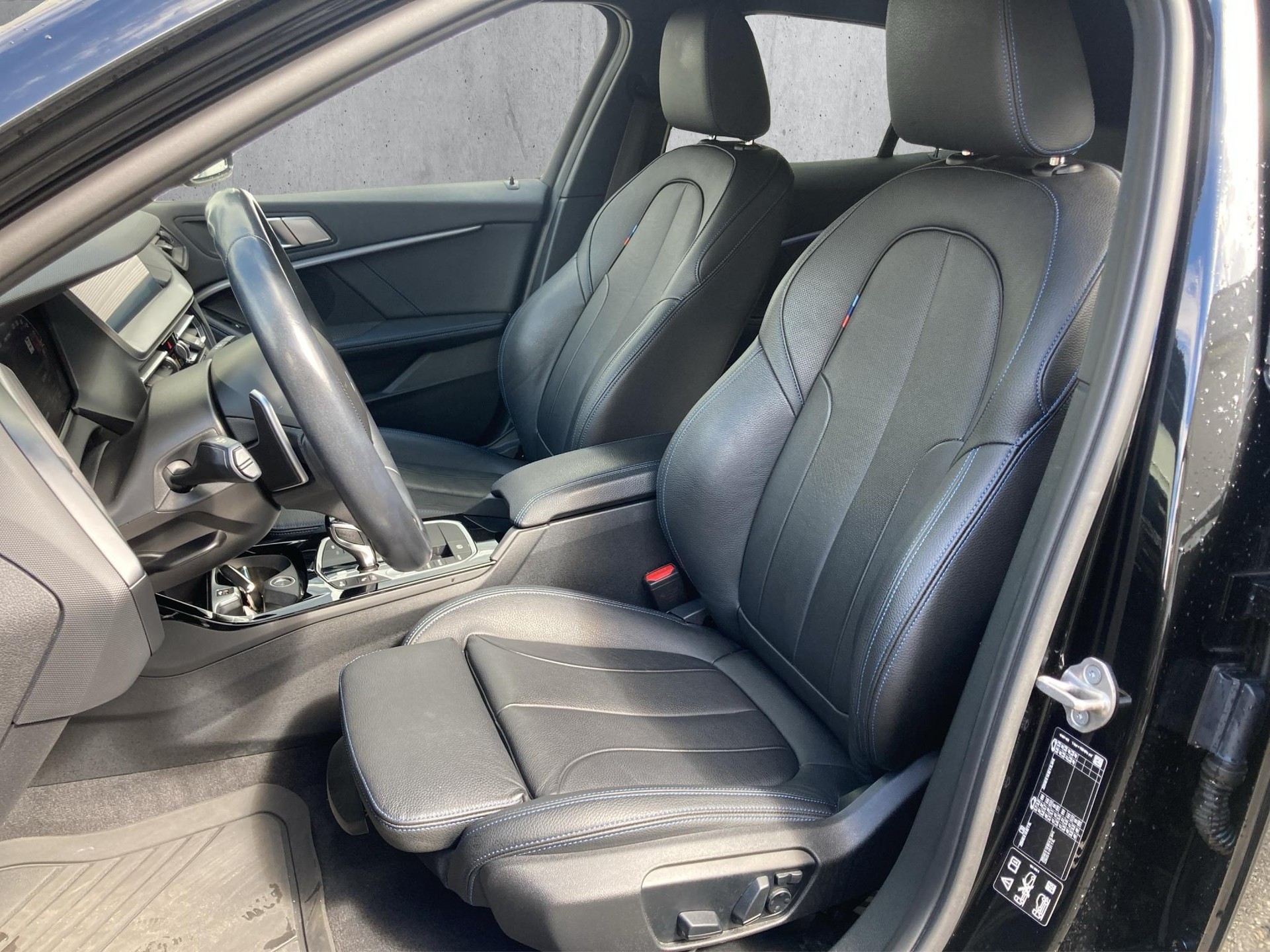 BMW M135i xDrive-image-6