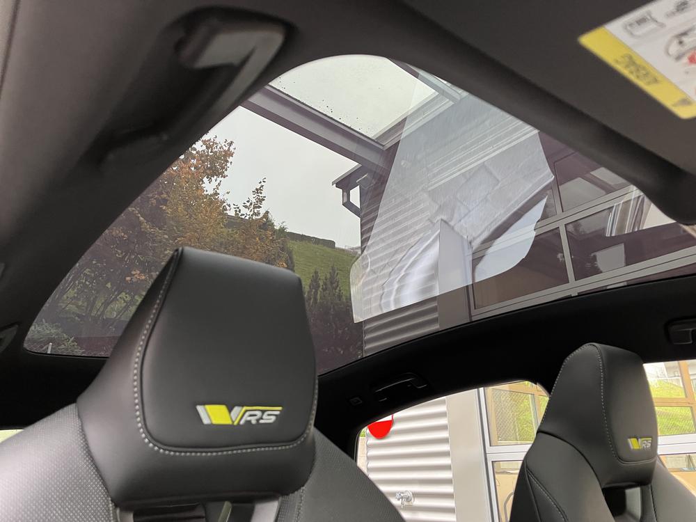 SKODA Enyaq Coupé RS 4x4-image-10