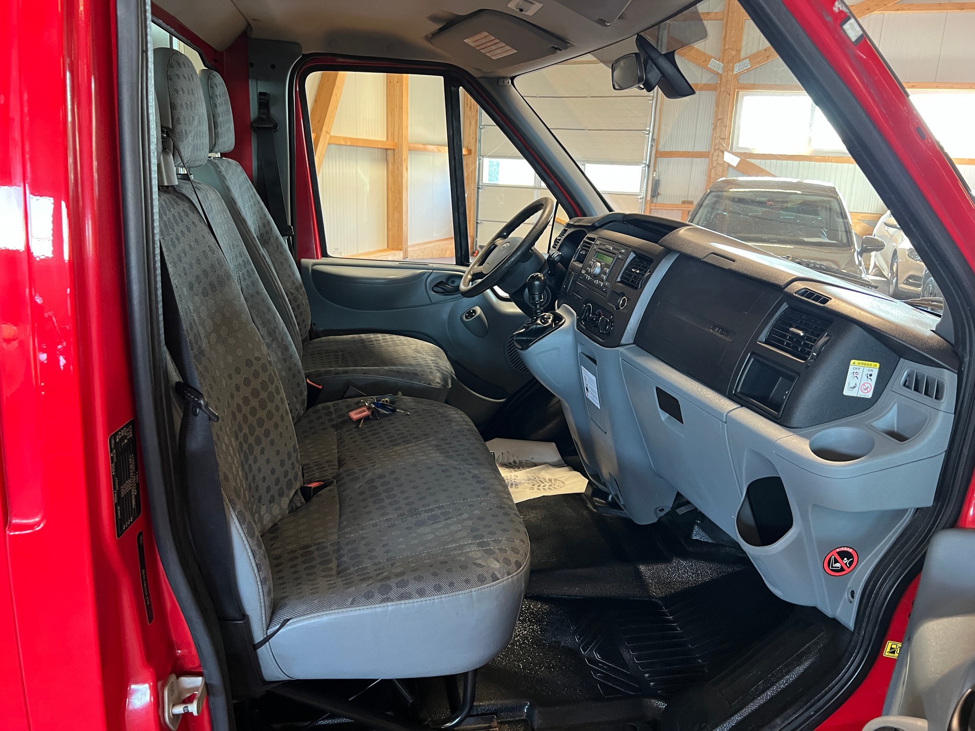 FORD Transit 2.4 TDCi 350 M 4x4-image-12