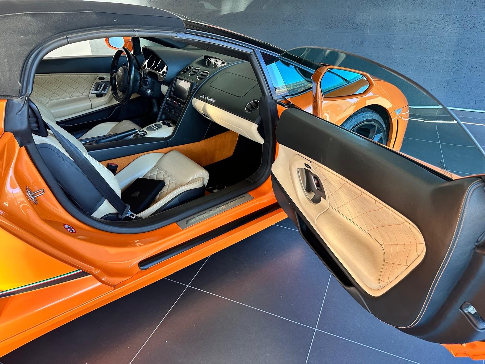 LAMBORGHINI Gallardo LP560-4 Spyder E-Gear-image-13