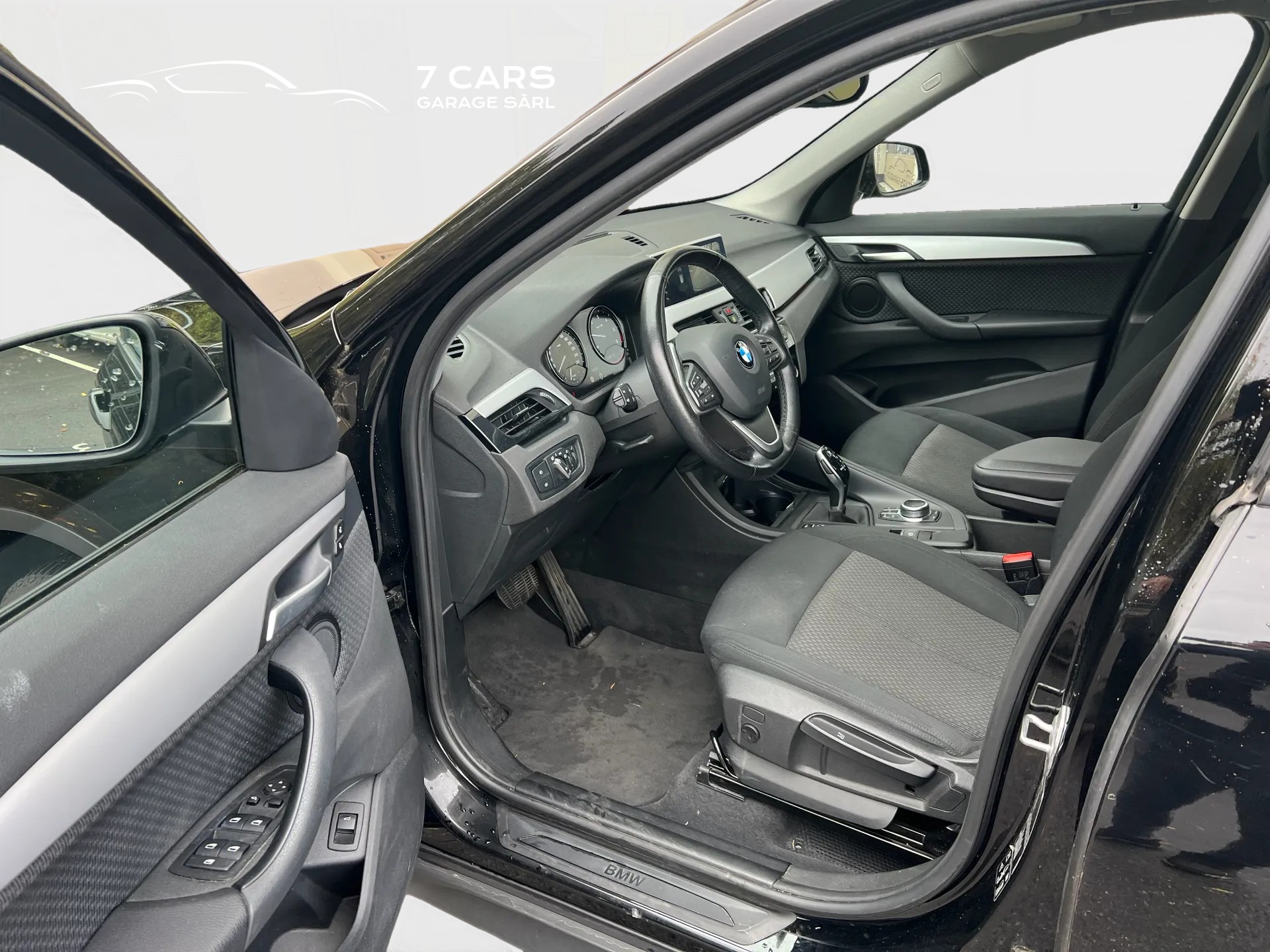 BMW X1 xDrive 20d Steptronic-image-5