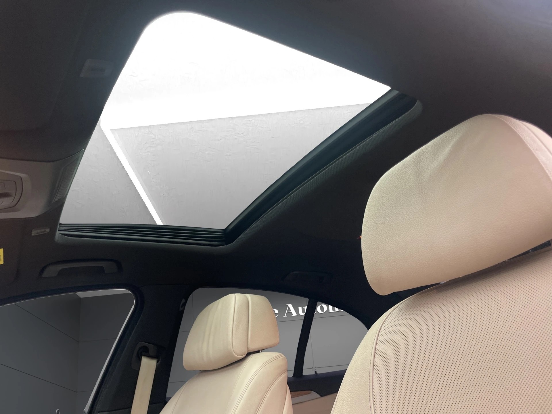 BMW M550d xDrive Steptronic-image-12