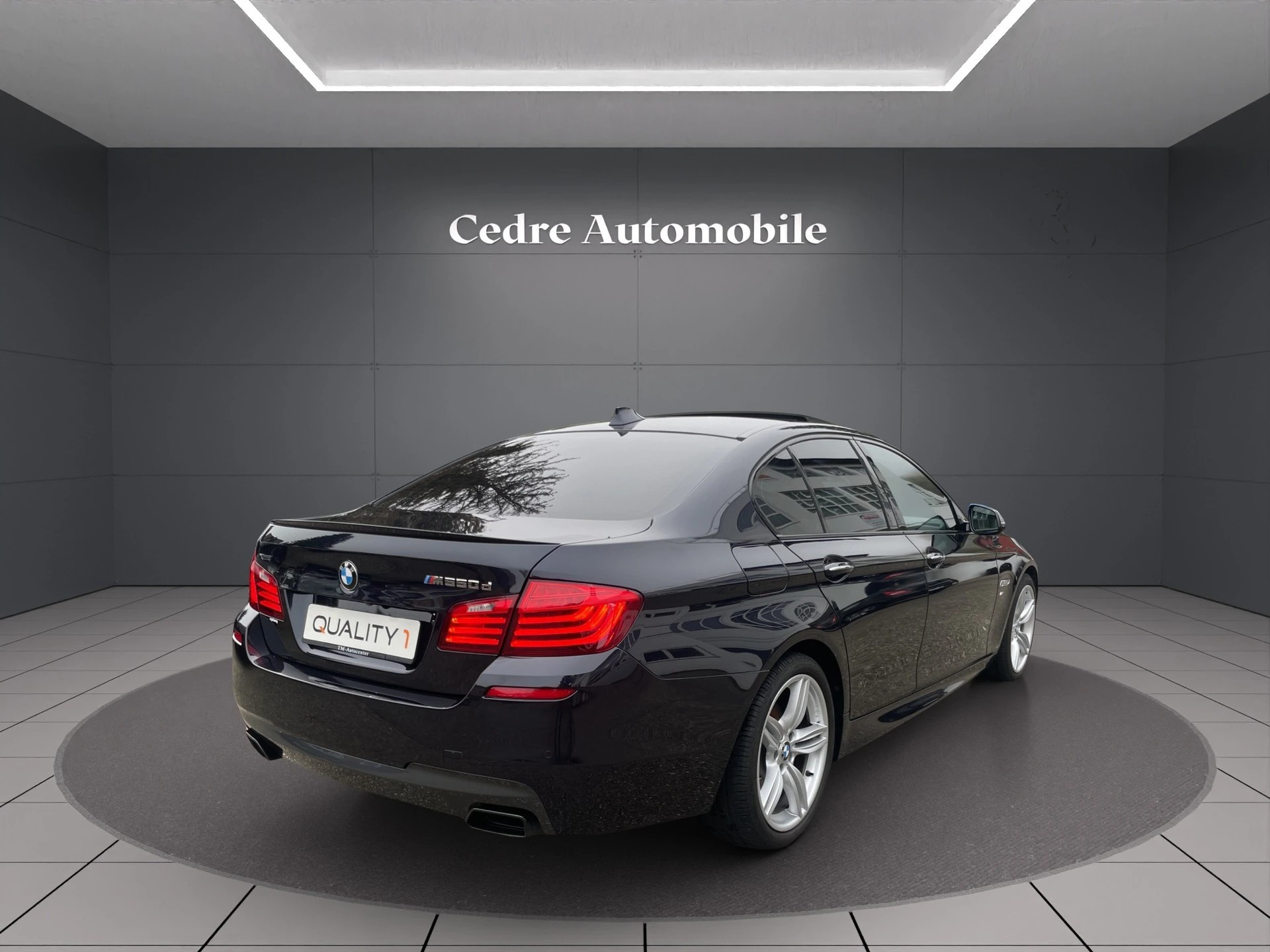 BMW M550d xDrive Steptronic-image-3