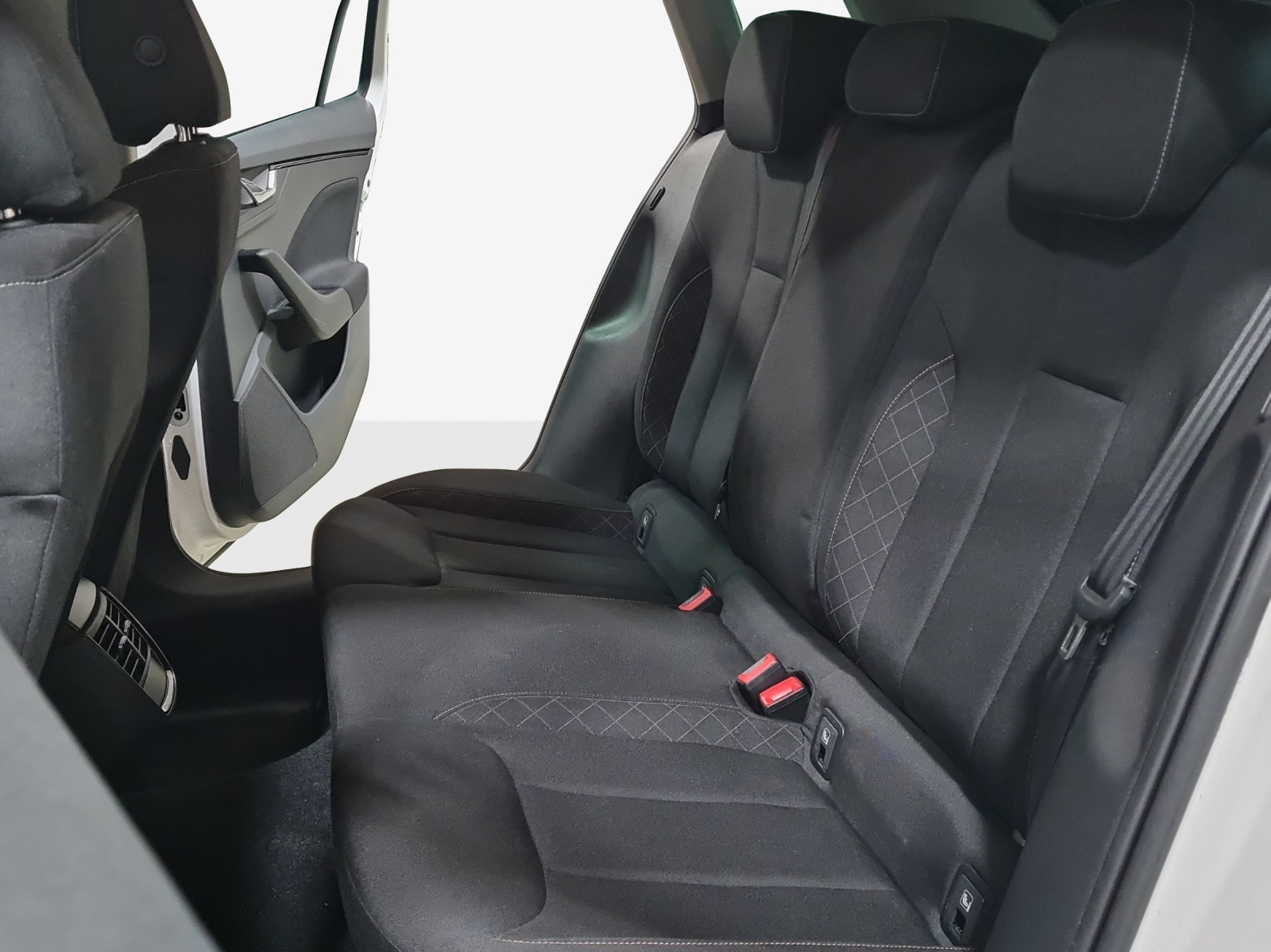 SKODA Kamiq 1.0 TSI Ambition DSG-image-11