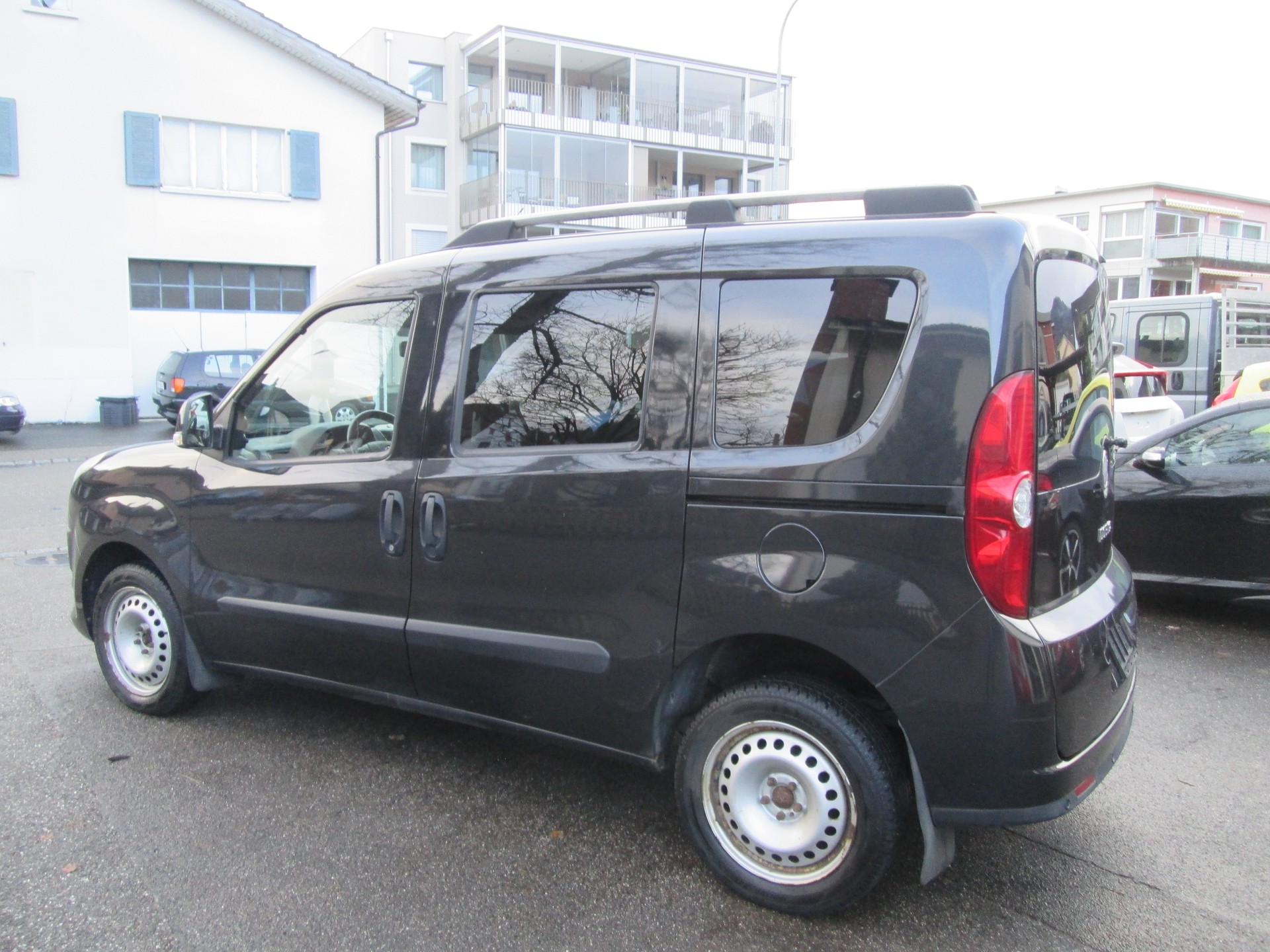 FIAT Doblò 1.4 T-jet-image-2