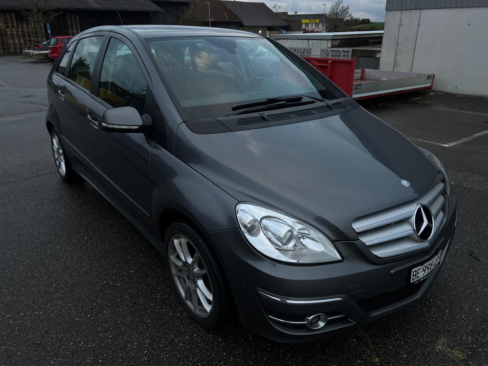 MERCEDES-BENZ B 180 (170) Autotronic-image-0
