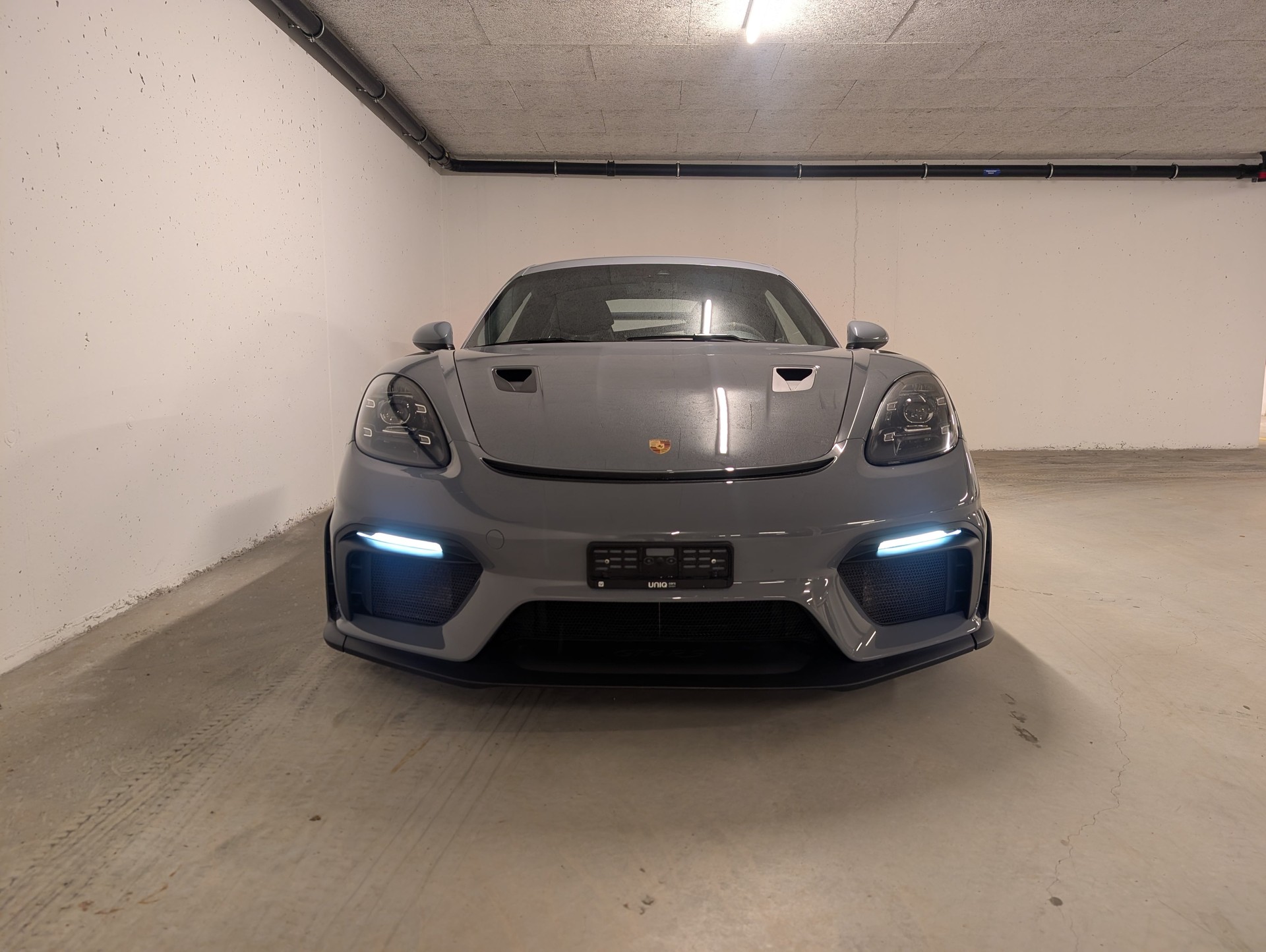 PORSCHE 718 Cayman GT4 RS PDK-image-1