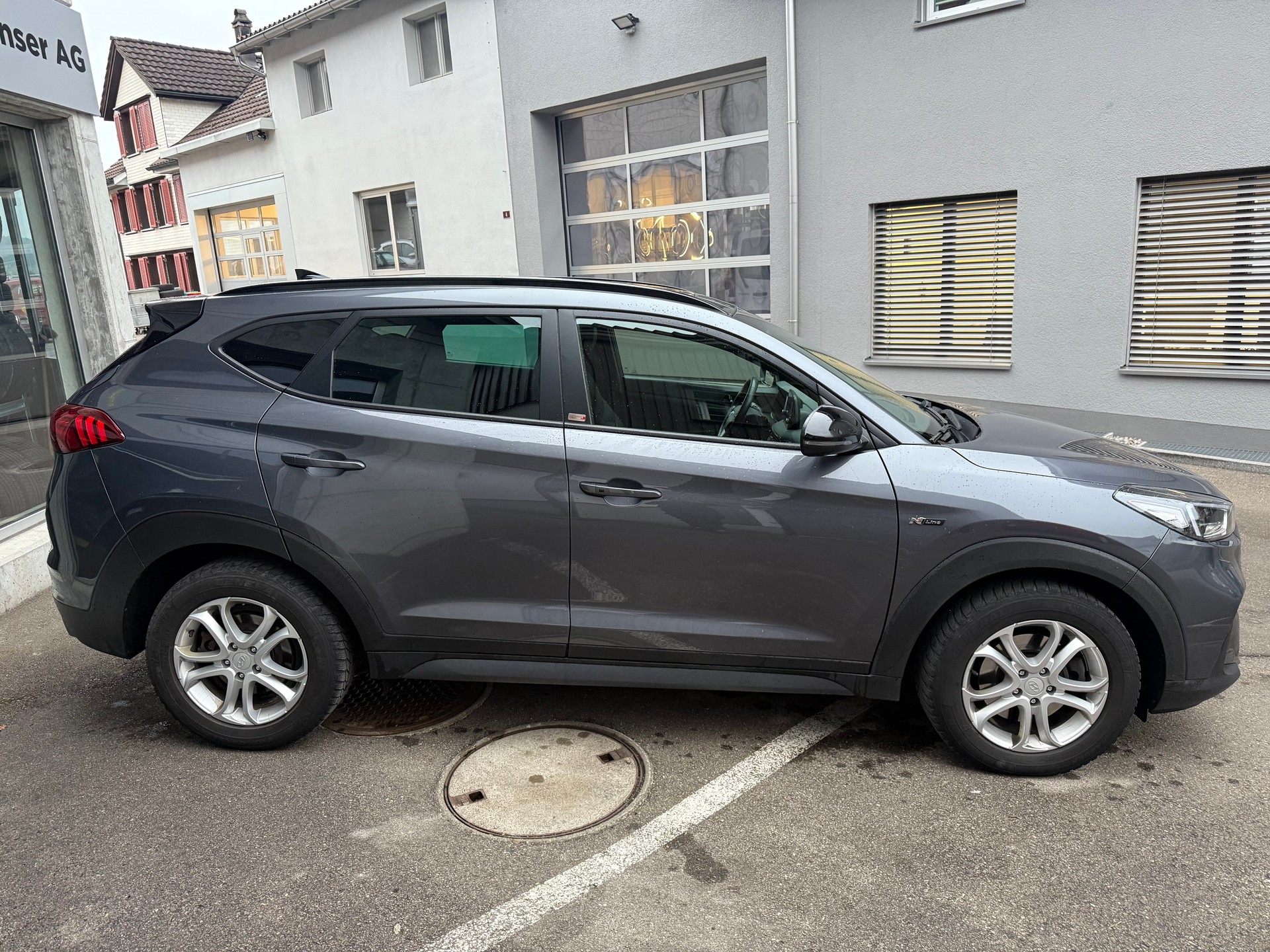 HYUNDAI Tucson 2.0 CRDI N-Line Mild Hybrid 4WD Automatic-image-3