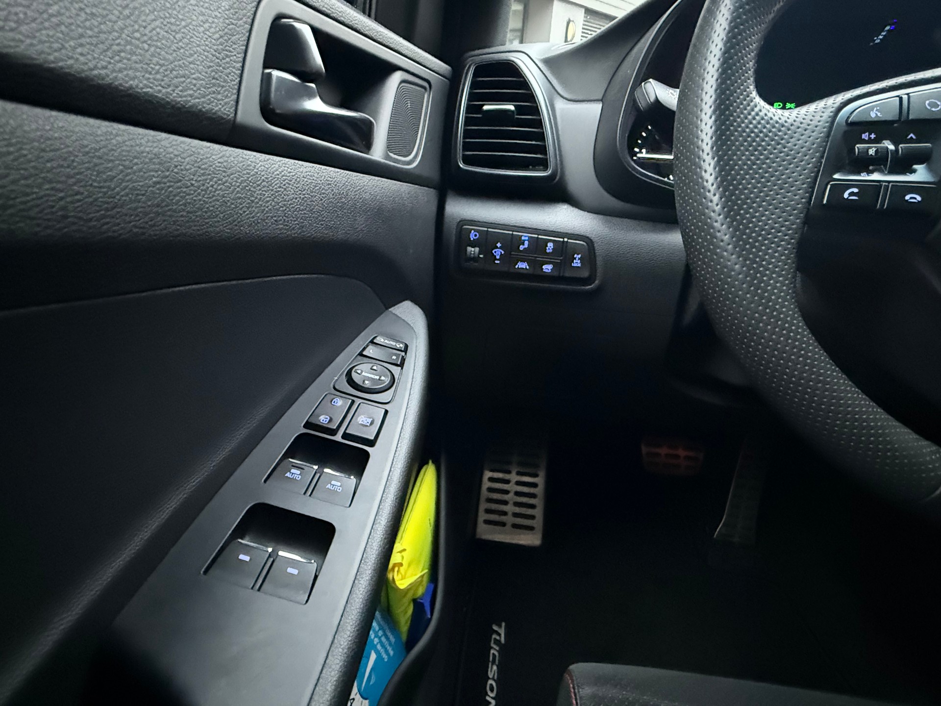HYUNDAI Tucson 2.0 CRDI N-Line Mild Hybrid 4WD Automatic-image-13