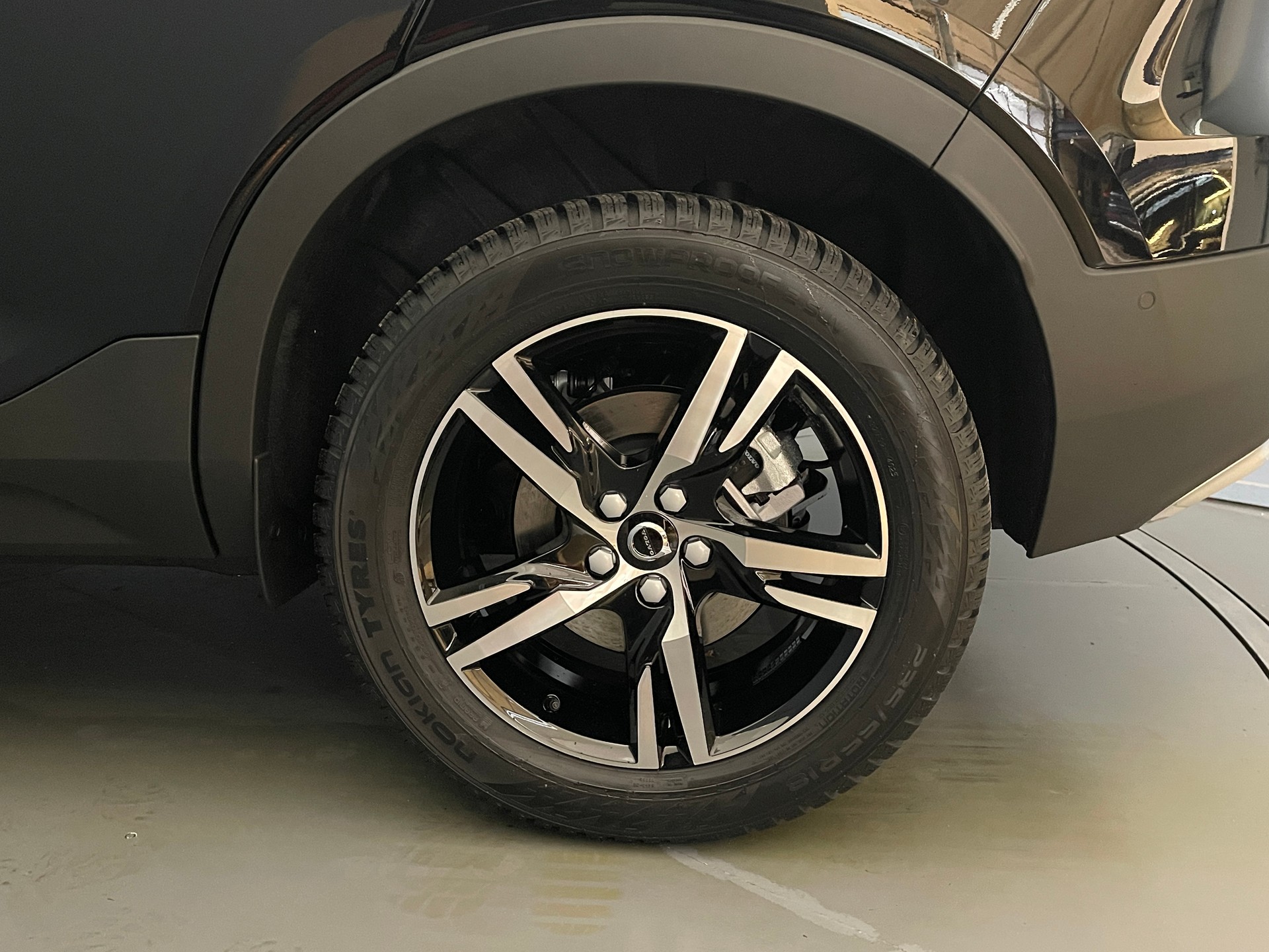 VOLVO XC40 2.0 B3 MH Core-image-6