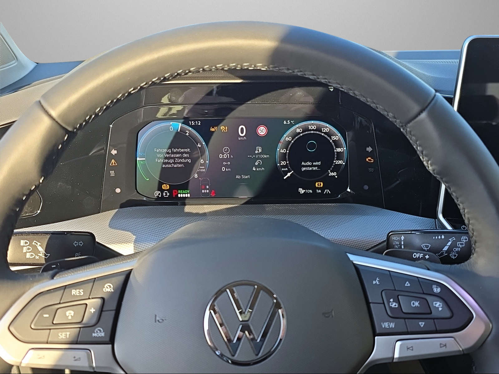 VW VW Golf-image-8