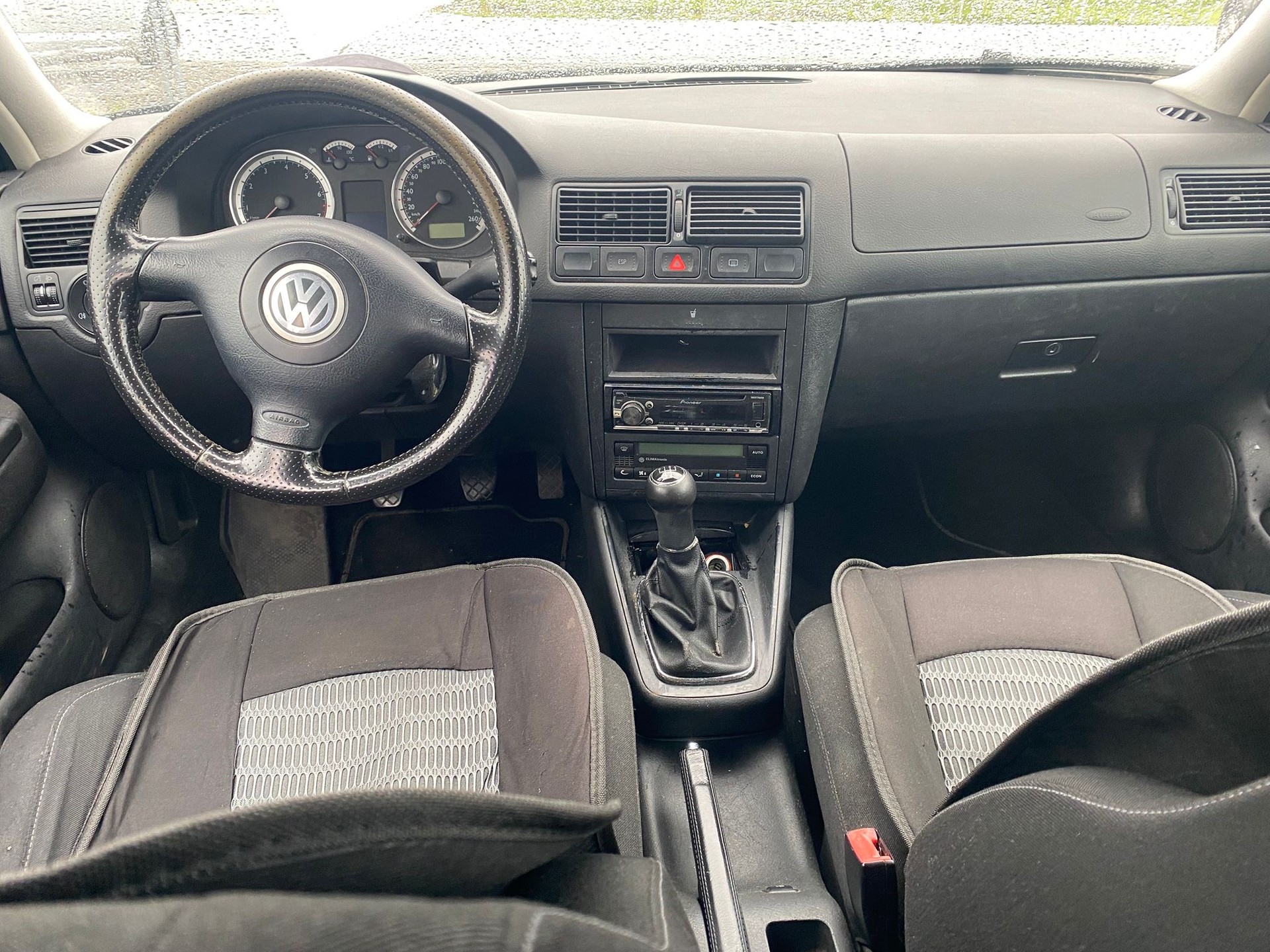 VW Golf 1.6 16V Comfortline-image-8