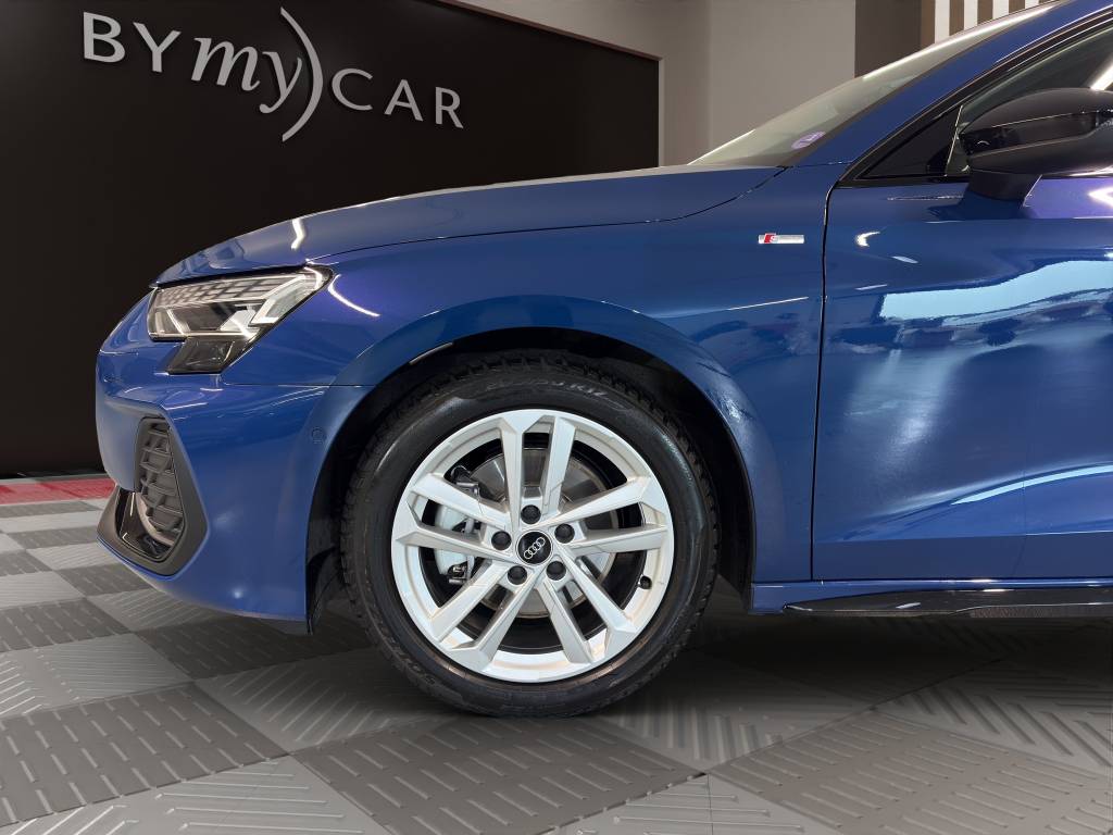 AUDI A3 Sportback TFSI 110 kW S line Attraction S tronic-image-12