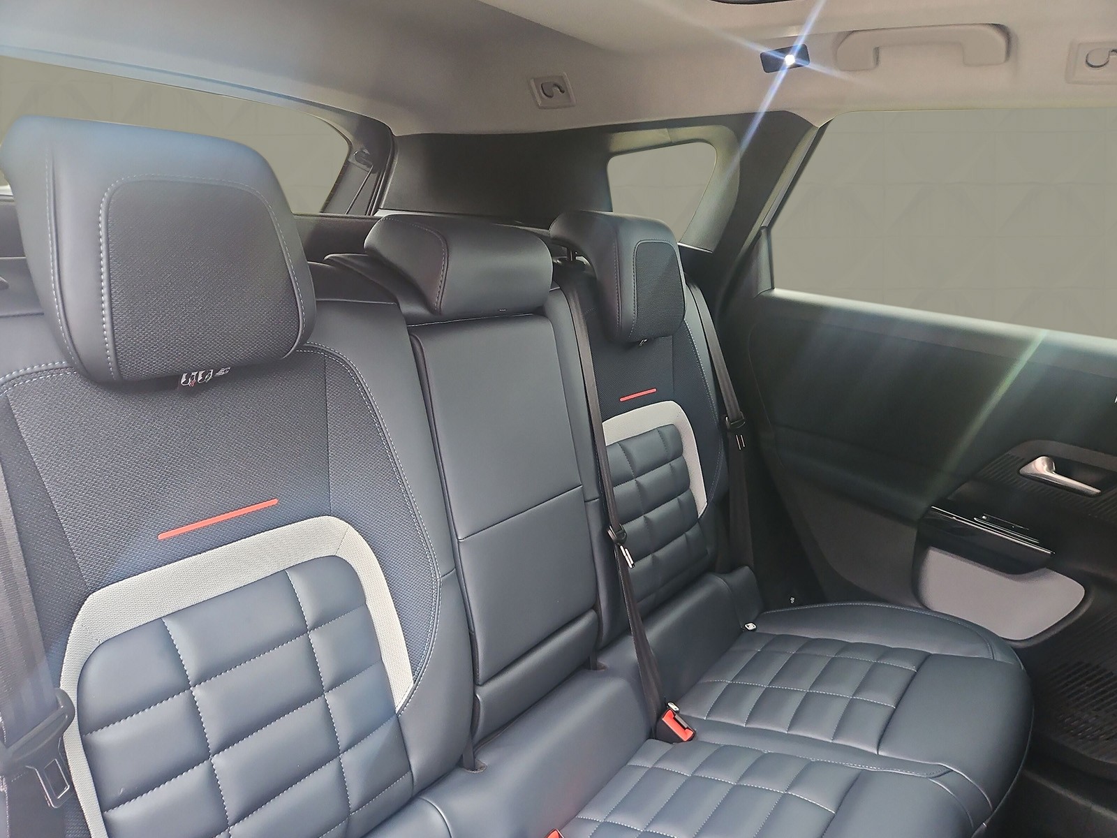 CITROEN C5 Aircross 1.2 HEV Max Automat-image-10