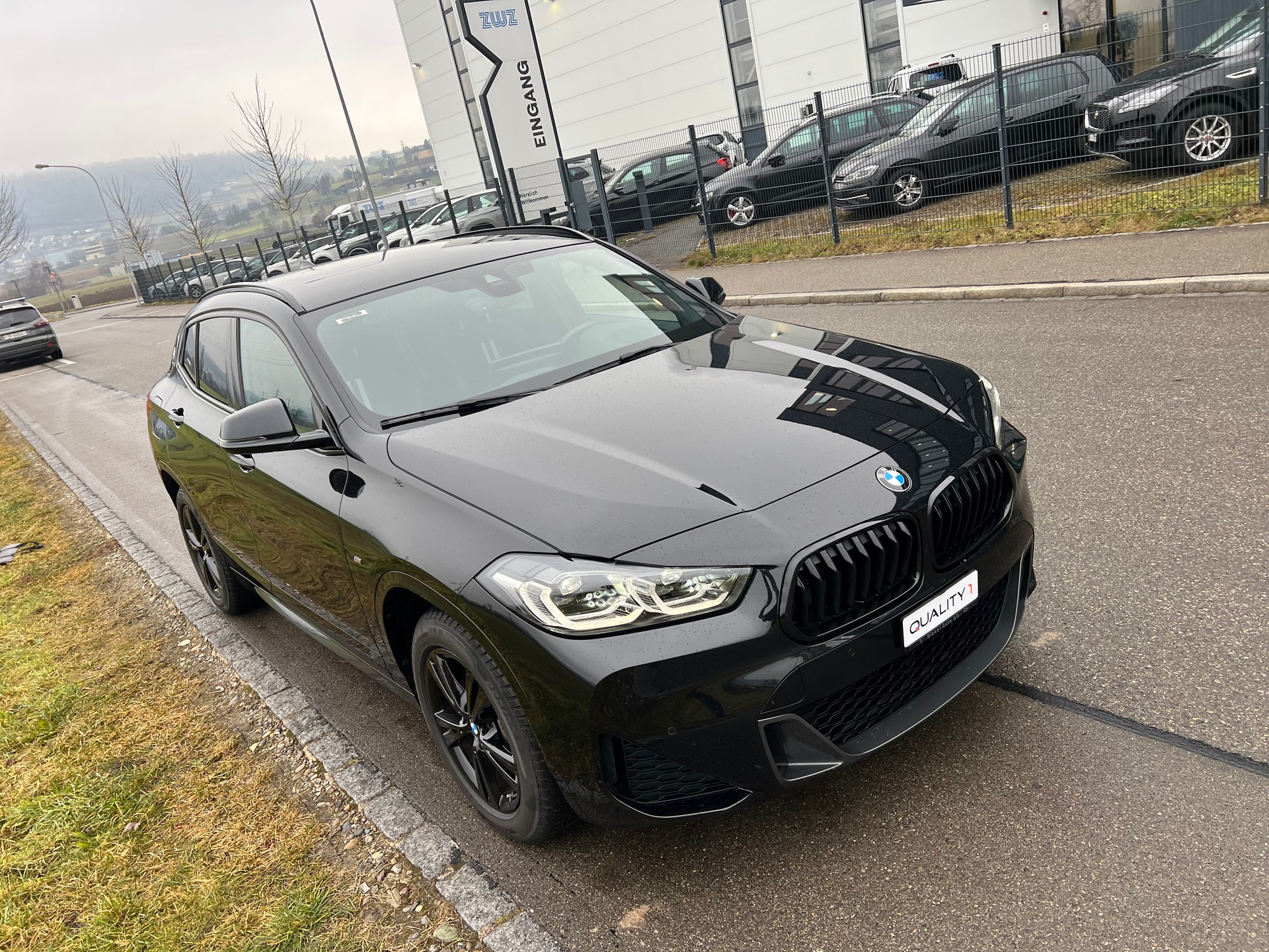 BMW X2 xDrive 25e M Sport Steptronic-image-5