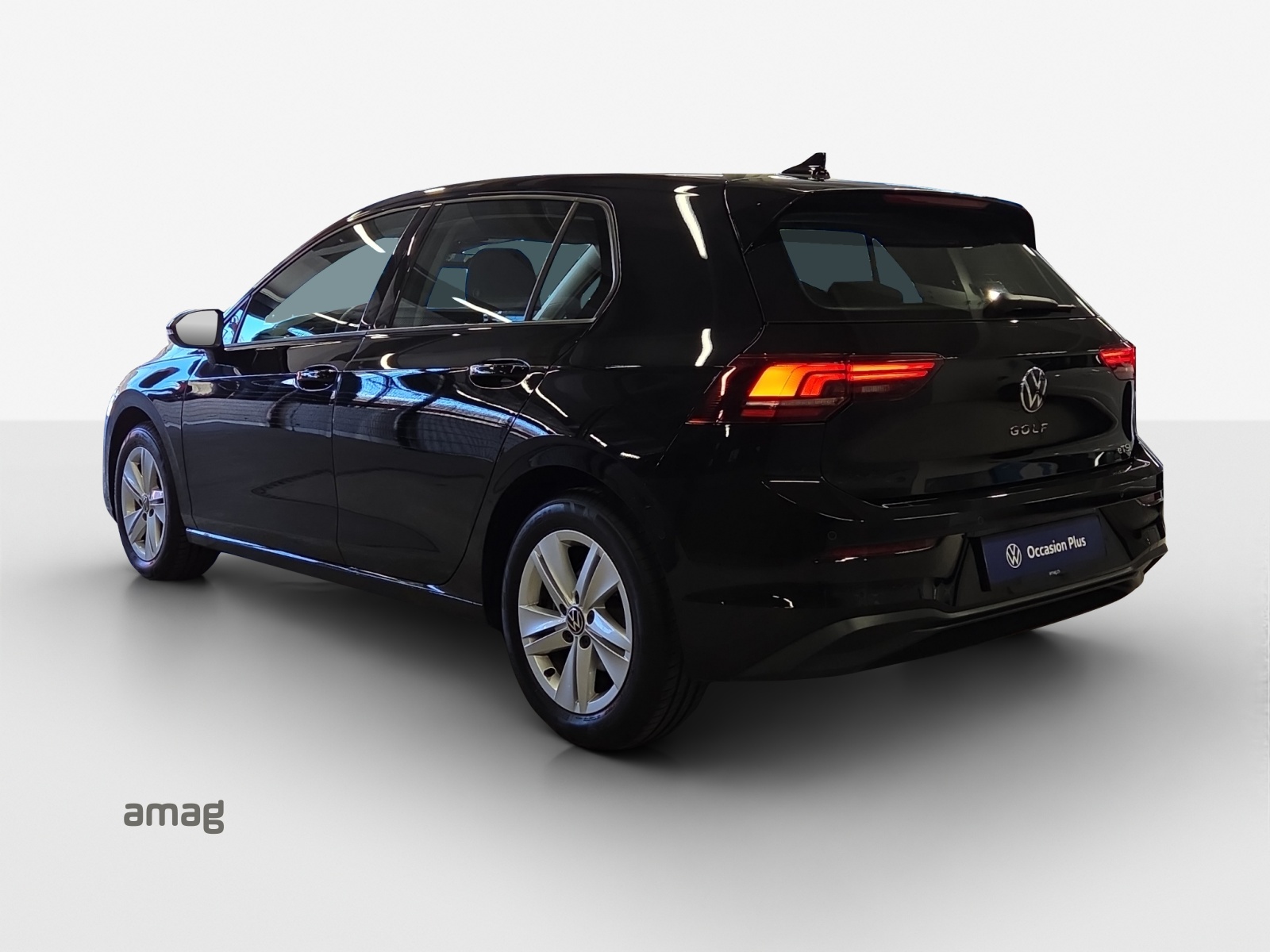 VW Golf 1.5 e TSI mHEV Life DSG-image-2