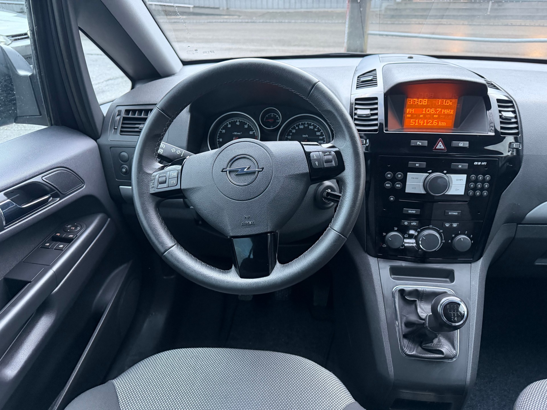 OPEL Zafira 1.8i 16V Anniversary Edition * 07x Sitze * Klimaanlage * Tempomat * PDC V&H * Frisch Ab MFK-image-3